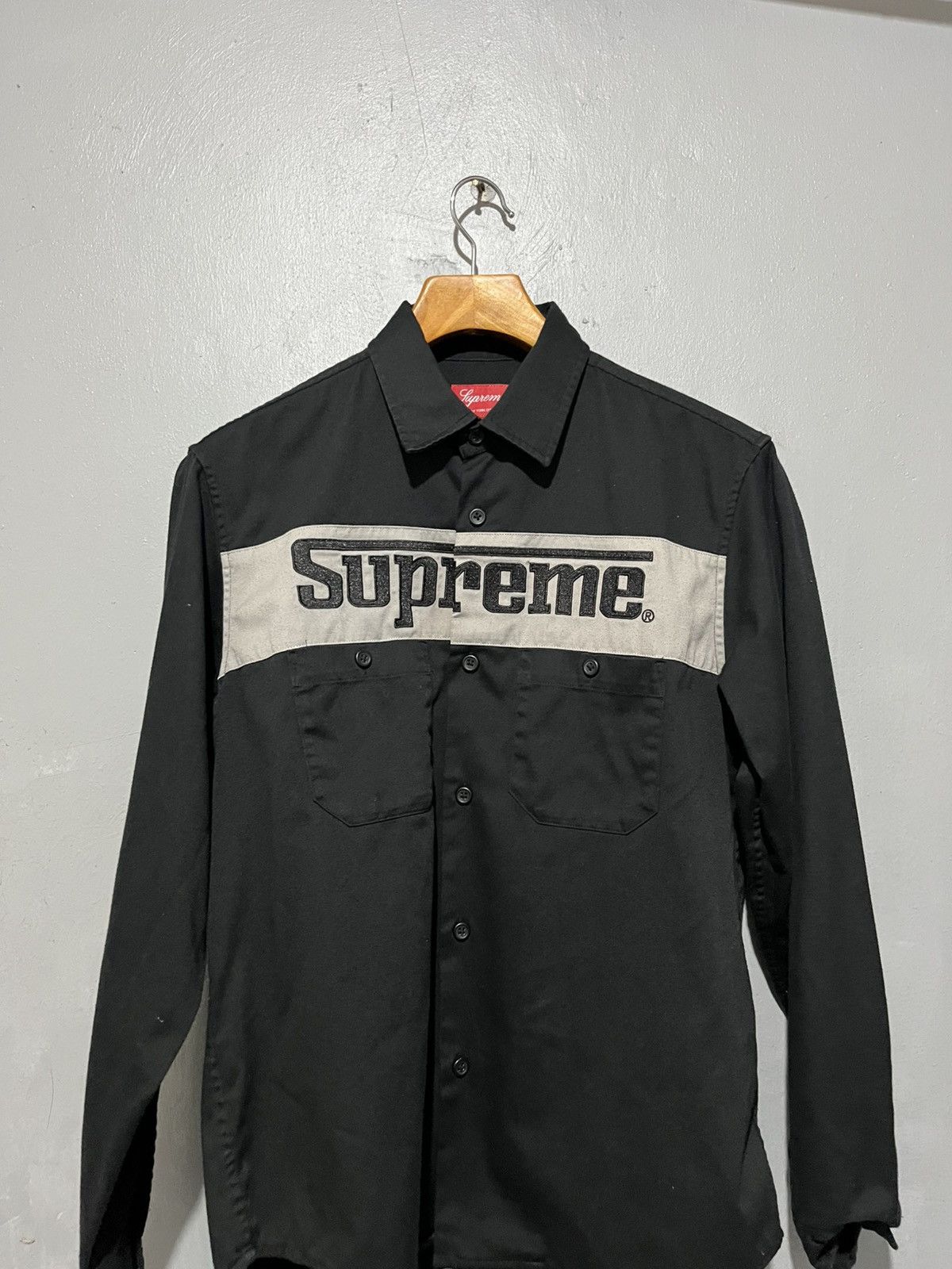 Supreme supreme racing logo work shirt Size US S / EU 44-46 / 1 - 1 Thumbnail
