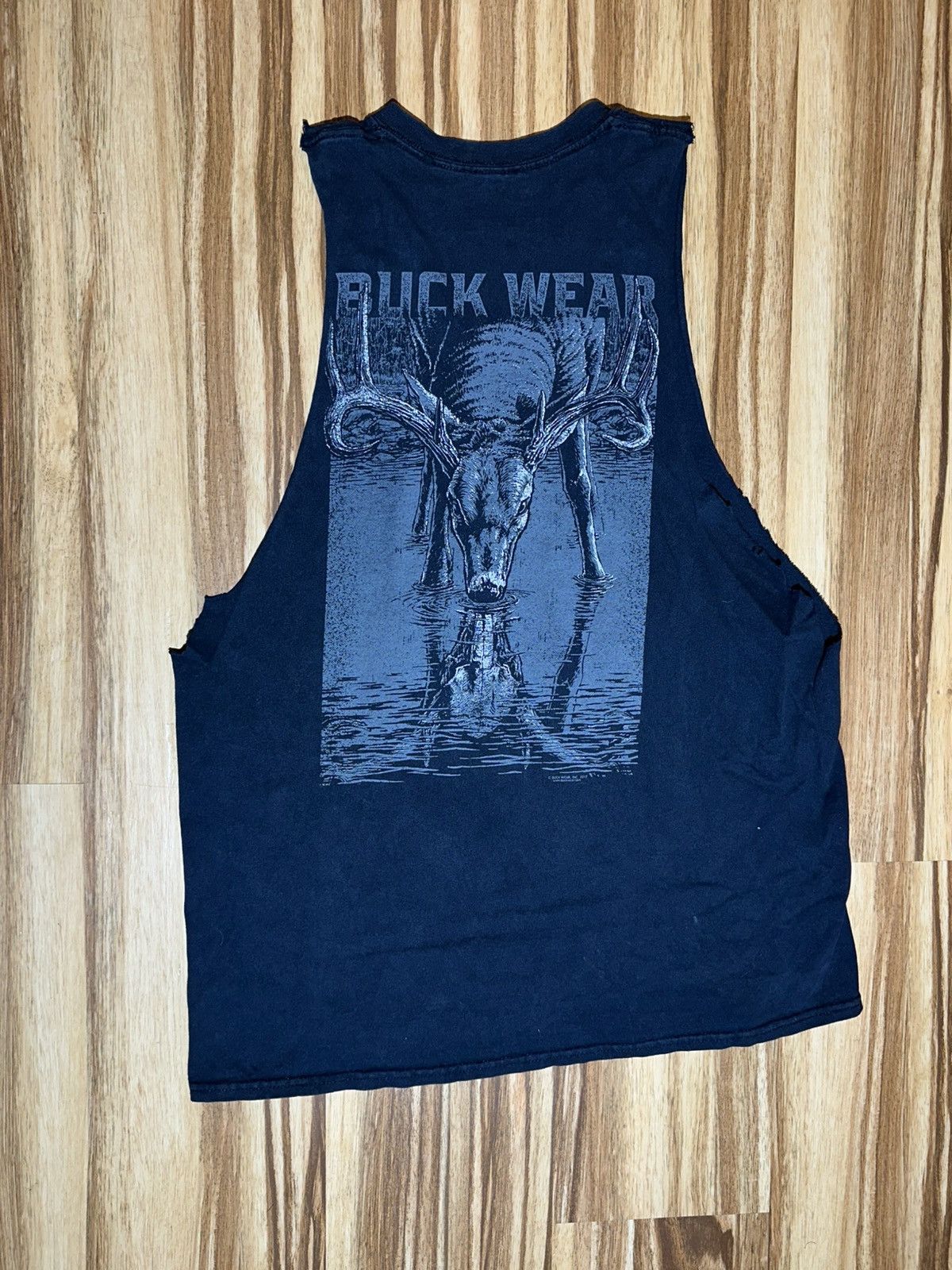 Other 2017 Buck Wear Deer print on the back cut off tank top Size US L / EU 52-54 / 3 - 1 Thumbnail