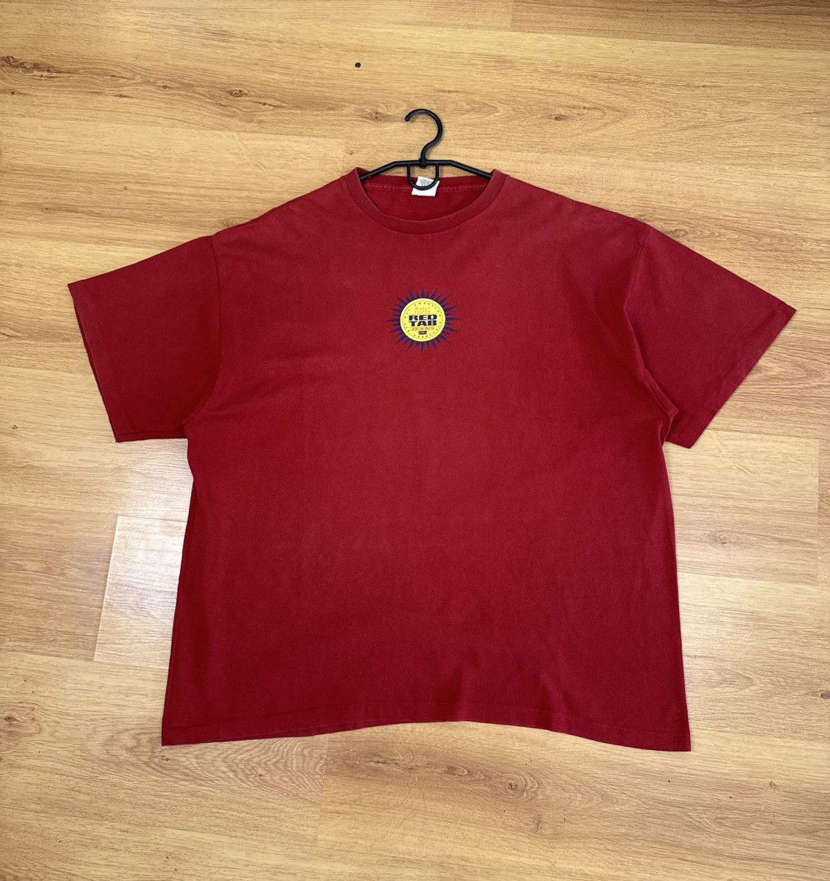 Levi's Vintage Levis T shirt Red Tab Red XL Streetwear Size US L / EU 52-54 / 3 - 19 Thumbnail