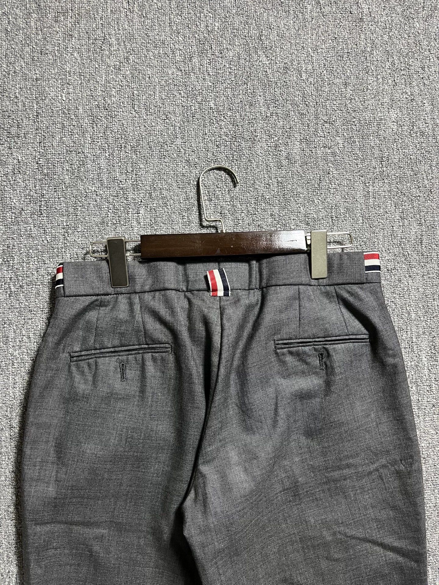 Thom Browne Thom Browne Men's Gray 100% Wool Straight Cuffed Pants 3 Size US 34 / EU 50 - 3 Thumbnail