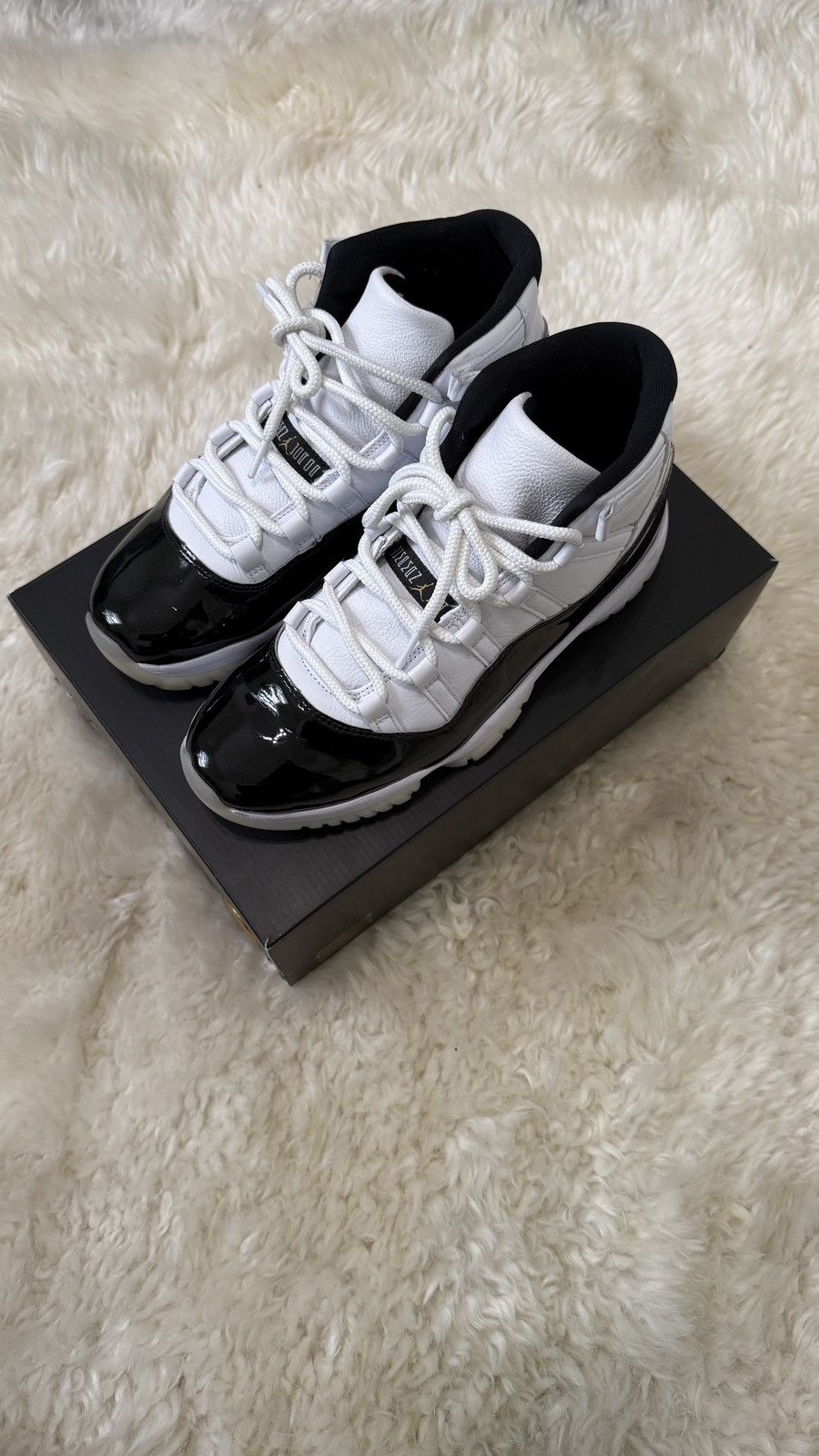 Air Jordan 11 Retro Gratitude