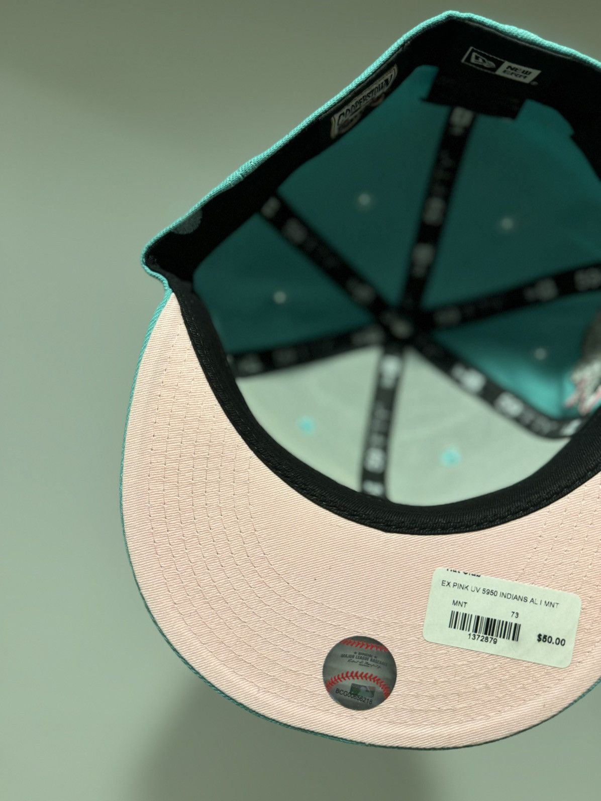 Hat Club × MLB × New Era Hatclub Noho Exclusive Cleveland Indians Strawberry Mint 3/8 Size ONE SIZE - 5 Thumbnail