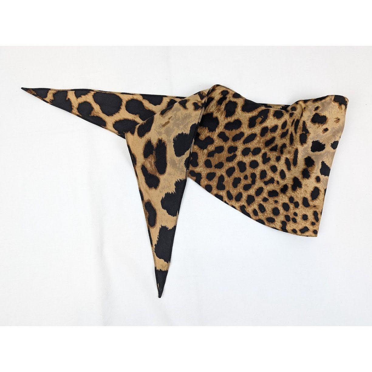 Saint Laurent Paris o1rshd1 Size: OS / Lavalliere Leopard Musseline Light Brown Size ONE SIZE - 9 Thumbnail