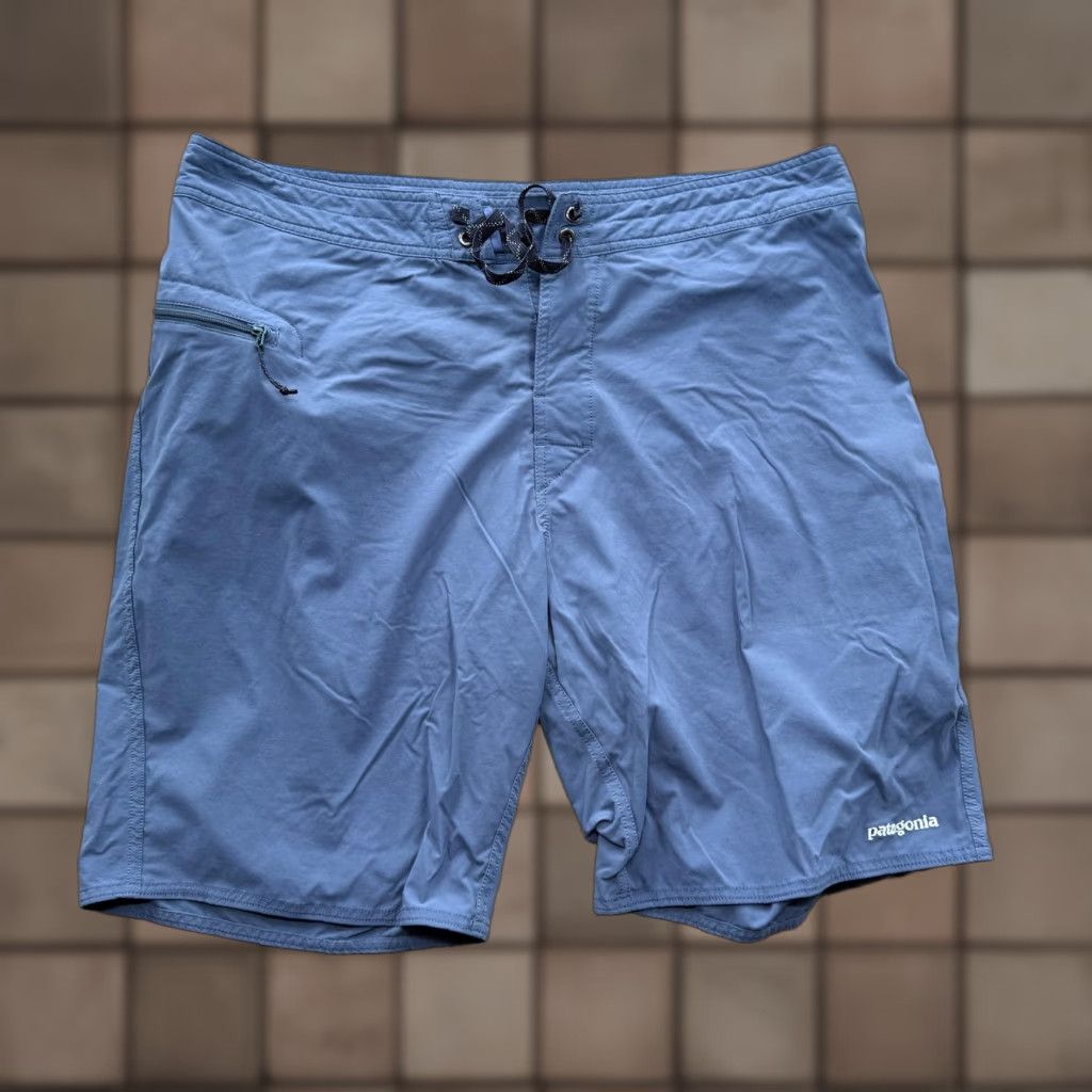 Patagonia Patagonia Board Shorts Mens 38 Blue Solid Swim Trunks Zip Pocket UnLined Stretch Size US 38 / EU 54 - 1 Thumbnail