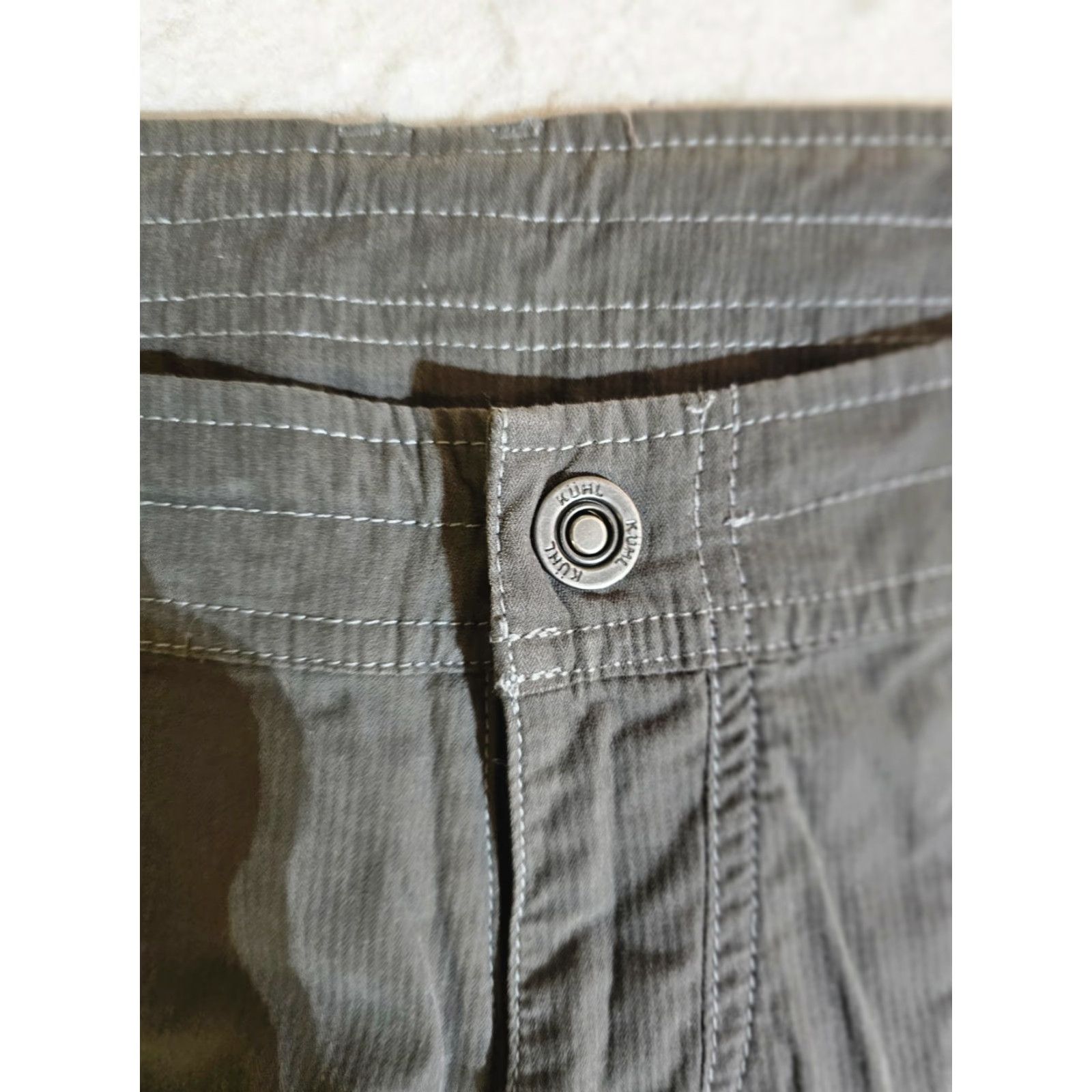 Vintage KÜHL Classic Straight Leg Hiking Pants Gray Women Size 8 Reg 5 Pocket Design Nylon Spandex Lightweight Inseam 32 in Cargo Nature Size 30" / US 8 / IT 44 - 3 Thumbnail