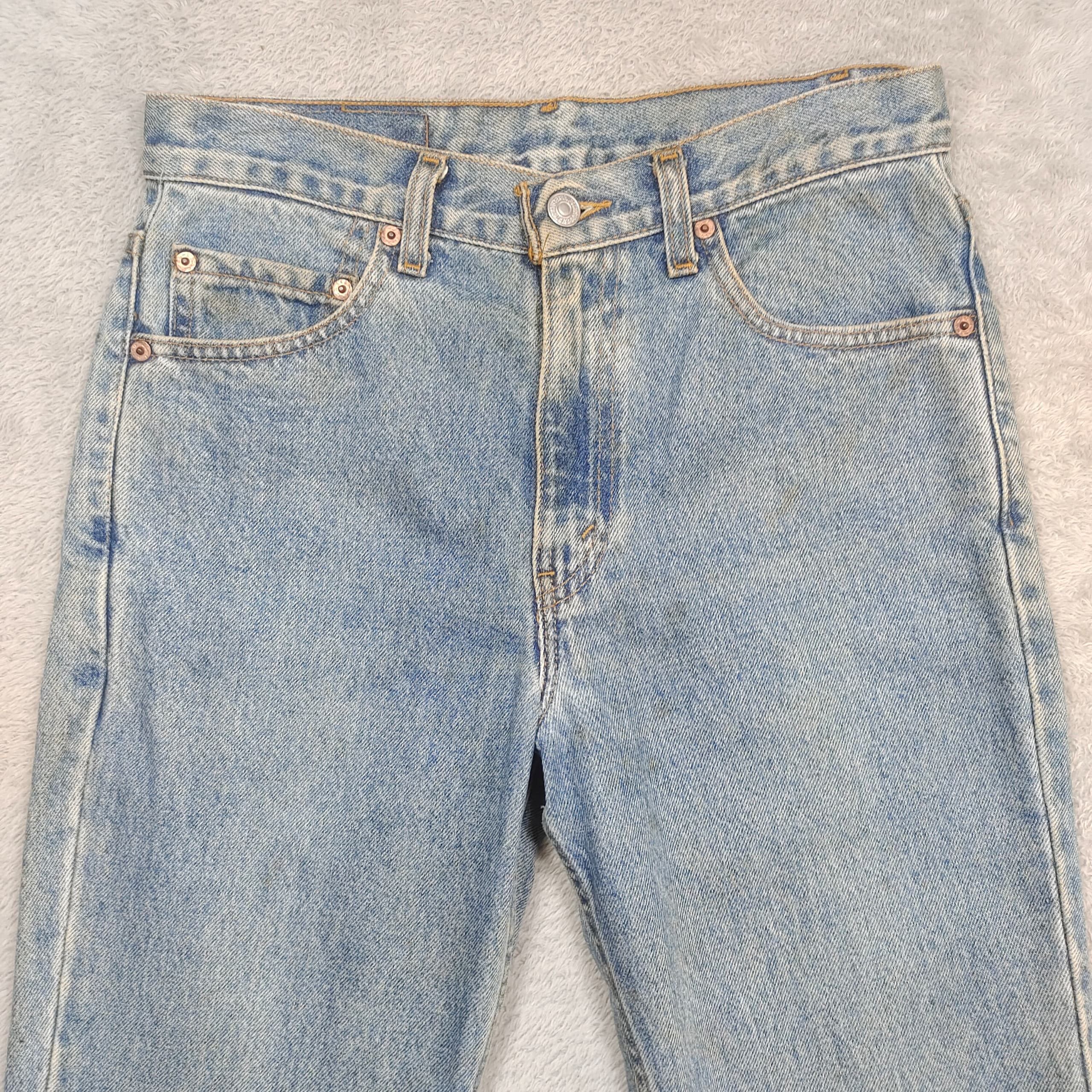 Levi's Vintage Levi’s 517 Bootcut, Y2K Jeans Light Wash Whiskering Size US 30 / EU 46 - 3 Thumbnail