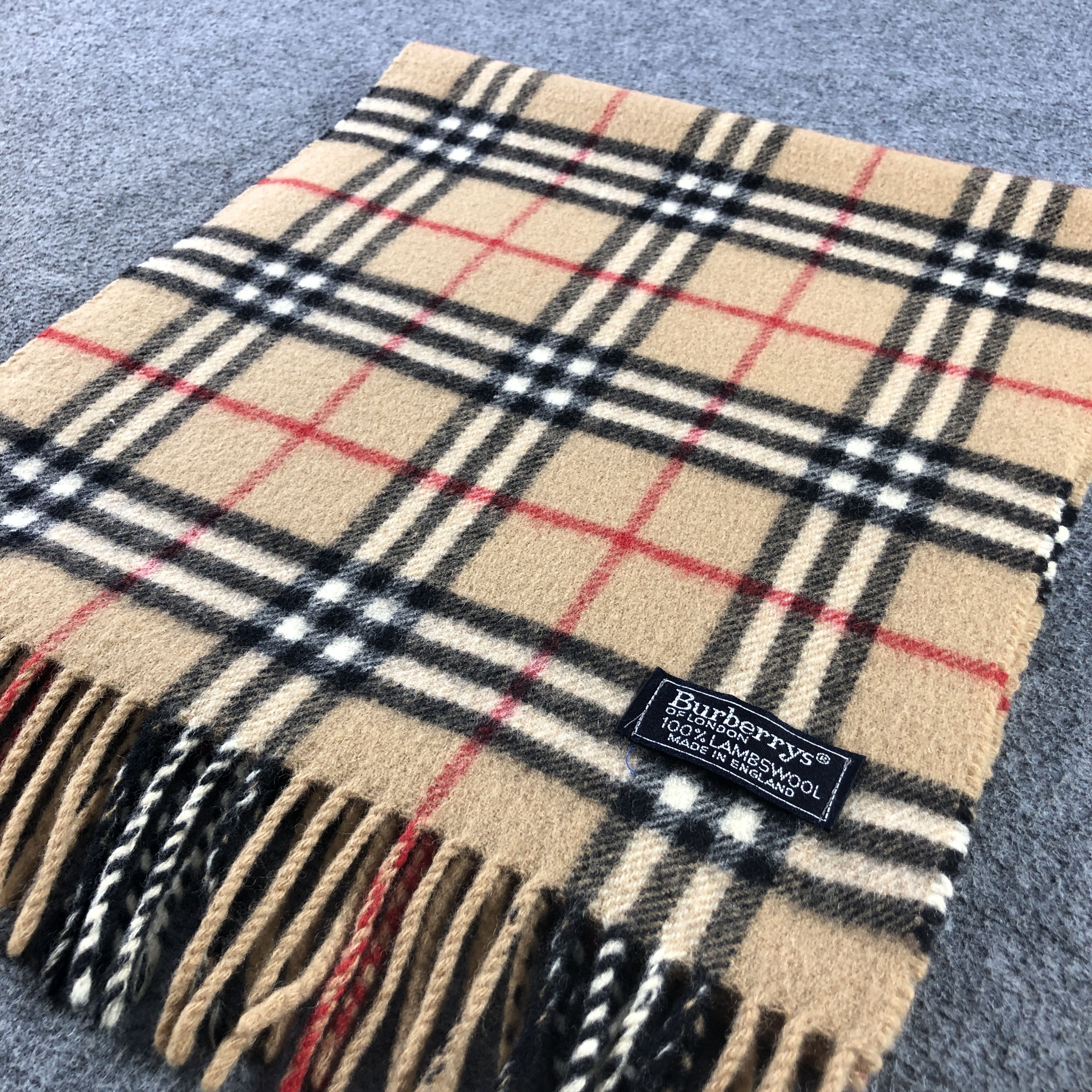 Burberry Burberrys Nova Check Tan Wool Scarf Muffler V2826 Size ONE SIZE - 4 Thumbnail