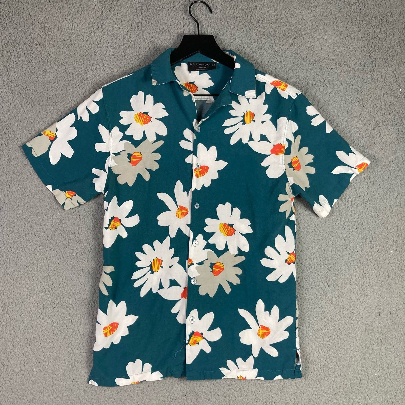 Other No Boundaries Men's Hawaiian Floral Short Sleeve Shirt S Size US S / EU 44-46 / 1 - 2 Thumbnail