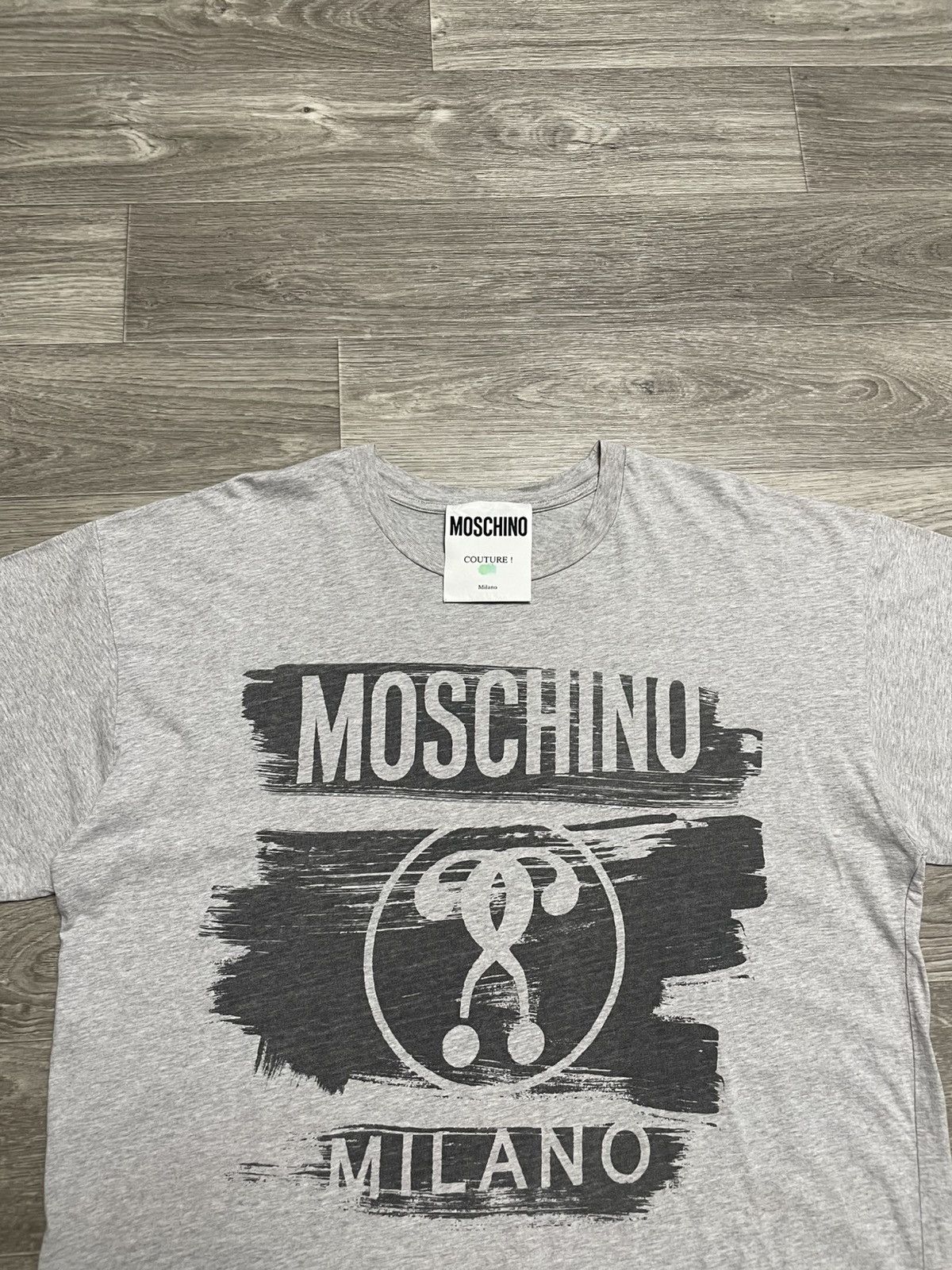 Moschino Vintage Moschino Milano Big Logo Gray T-Shirt Size US XL / EU 56 / 4 - 2 Thumbnail