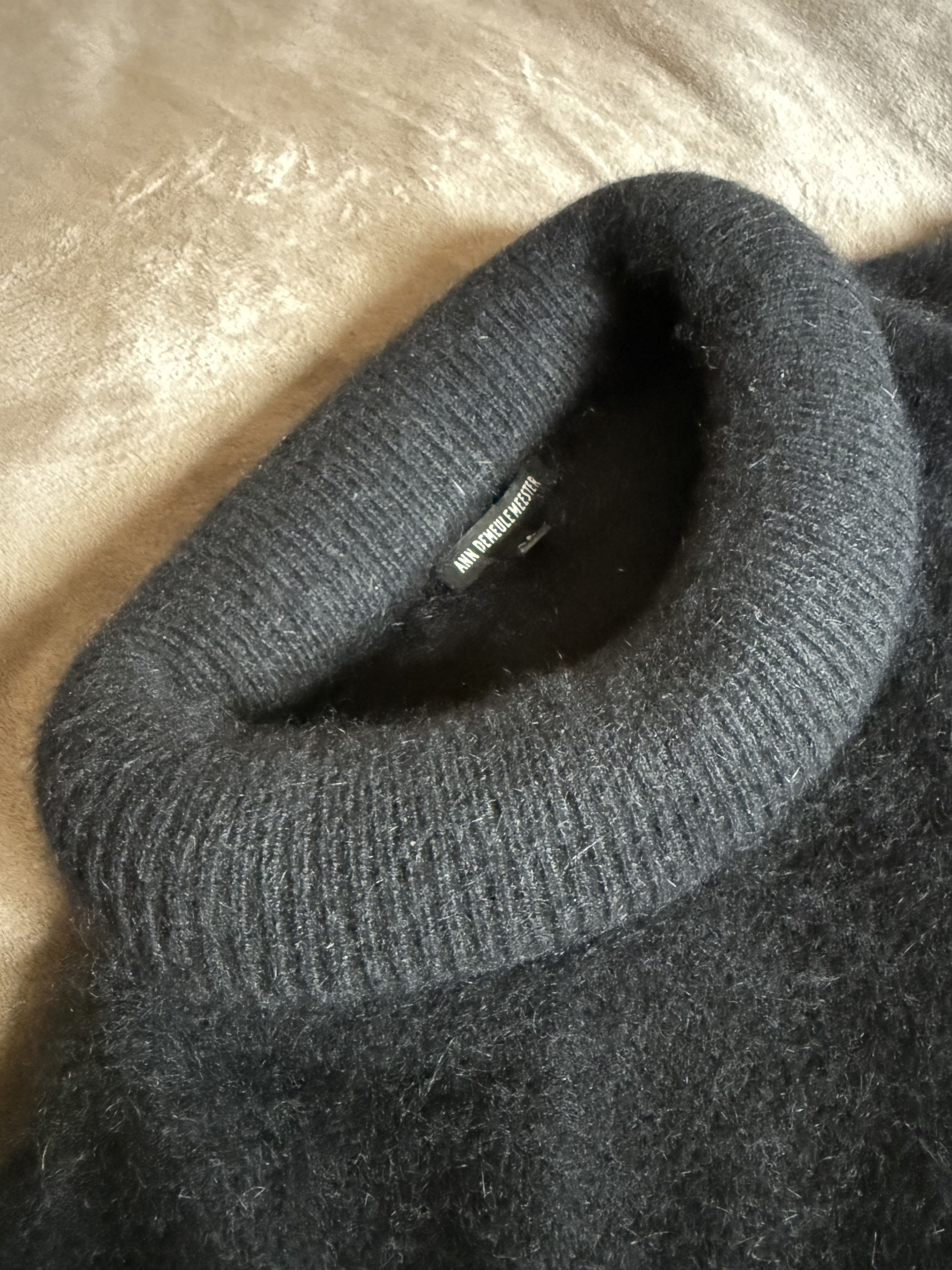 Ann Demeulemeester Angora 3D neck Sweater Size US M / EU 48-50 / 2 - 12 Thumbnail