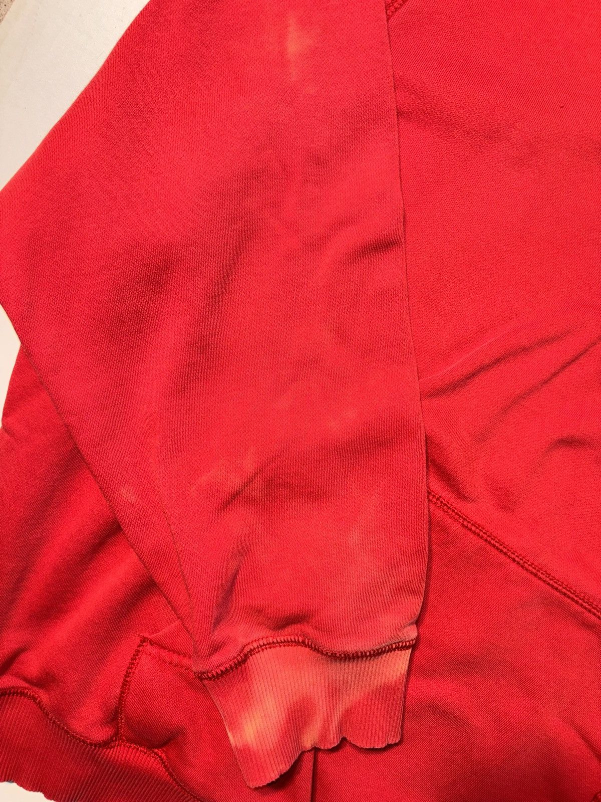 Nike Vtg Nike Y2K Men's Embroidered Big Center Check Red Hoodie Size US XXL / EU 58 / 5 - 5 Thumbnail