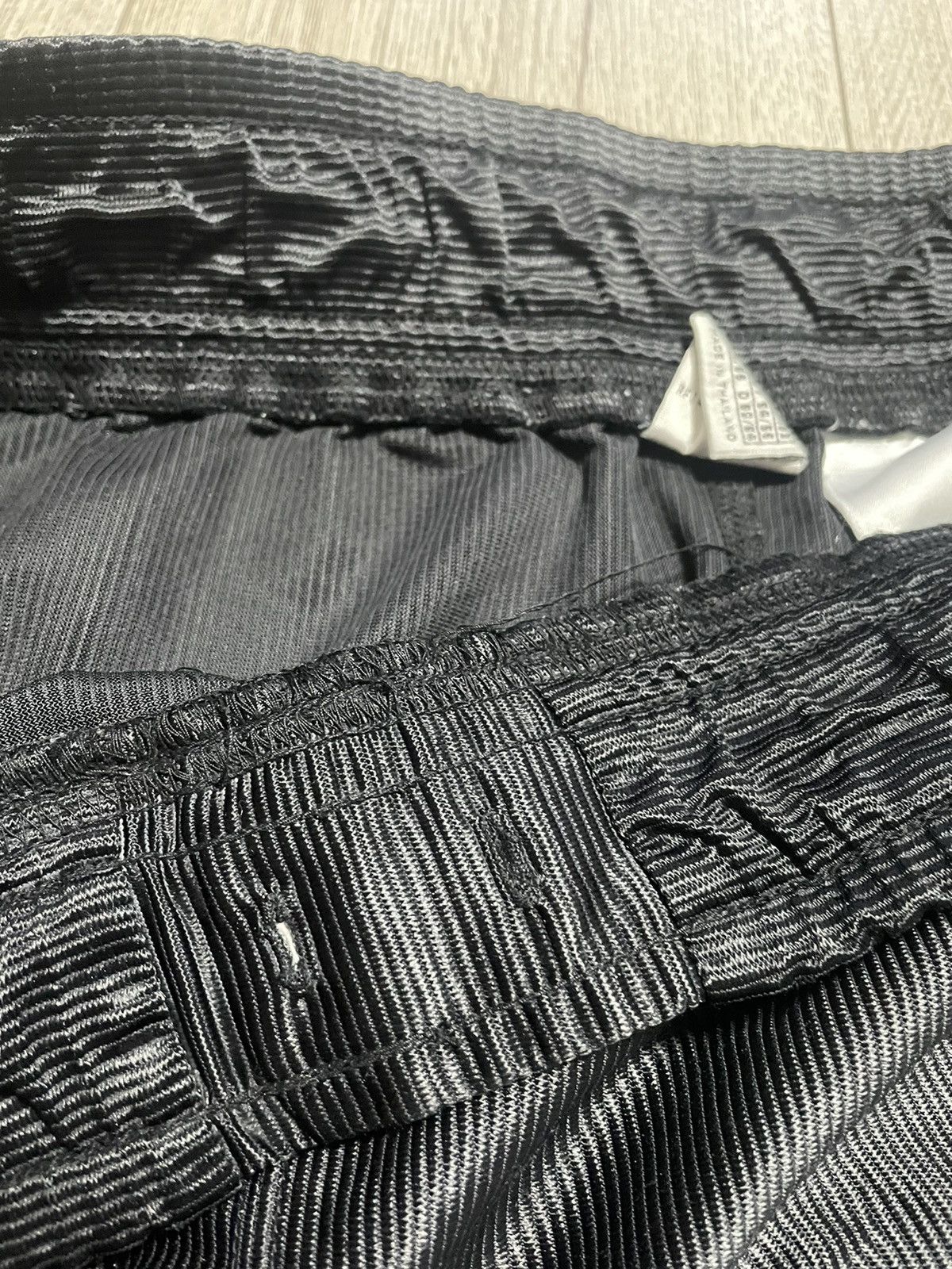 Nike × Vintage Nike Vintage Swoosh Spell Out Basketball Shorts Y2K 90s Size US 34 / EU 50 - 7 Thumbnail