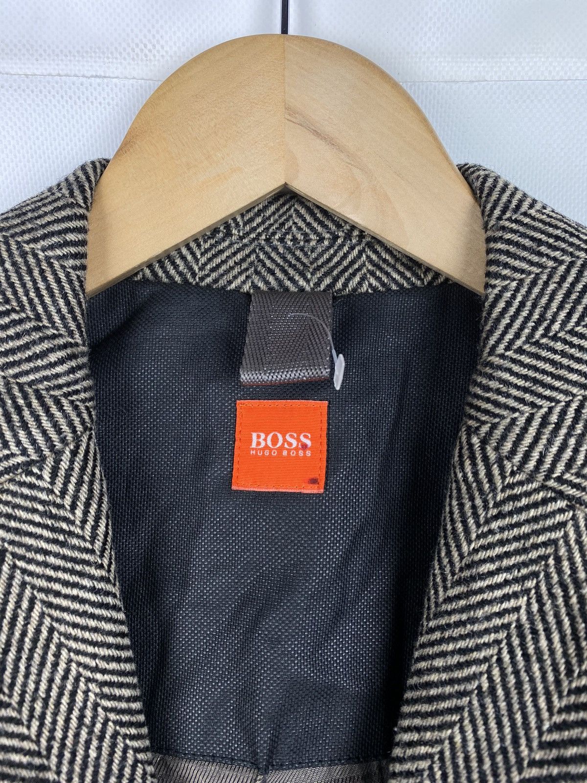 Hugo Boss Hugo Boss men’s wool herringbone coat jacket Size US M / EU 48-50 / 2 - 9 Thumbnail