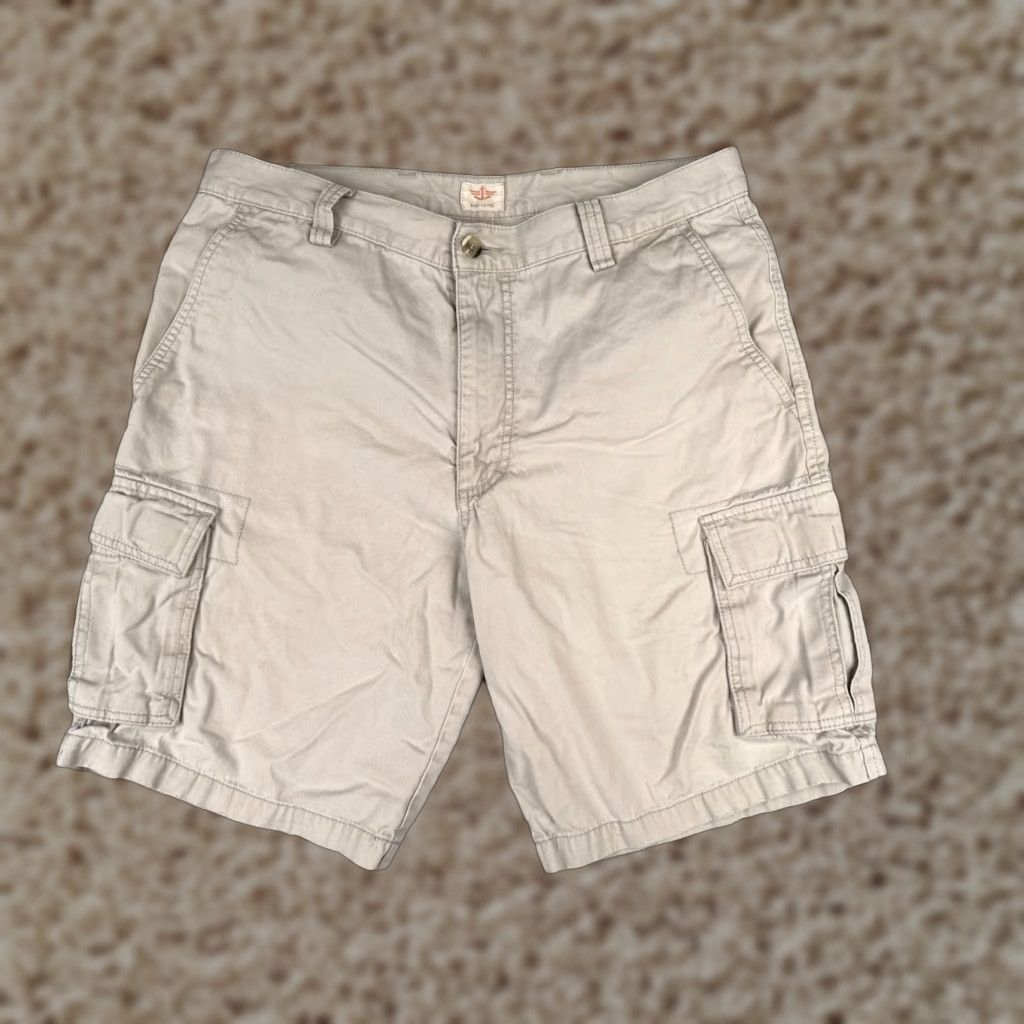 Dockers Dockers Cargo Shorts Men 34 Beige 100% Cotton Twill Regular Fit Casual Everyday 34x10 Size US 34 / EU 50 - 1 Thumbnail