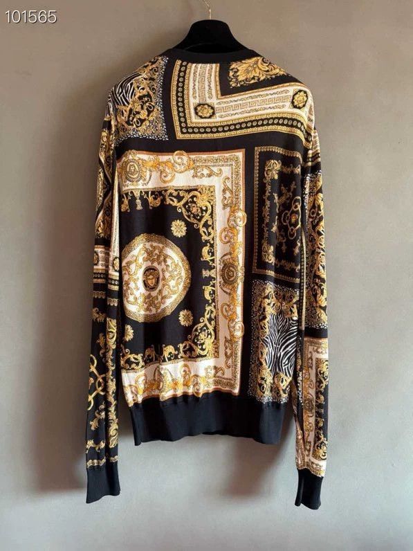 Versace Versace Stitched Medusa gold chain mulberry silk knit Size US L / EU 52-54 / 3 - 2 Thumbnail
