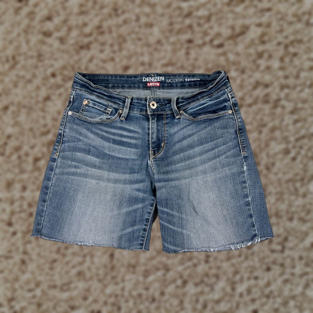 Levi's Levi's Shorts Women 4 Blue Denim Cut-Off Low Rise 26x6 Cotton Blend Size 27" / US 4 / IT 40 - 1 Thumbnail