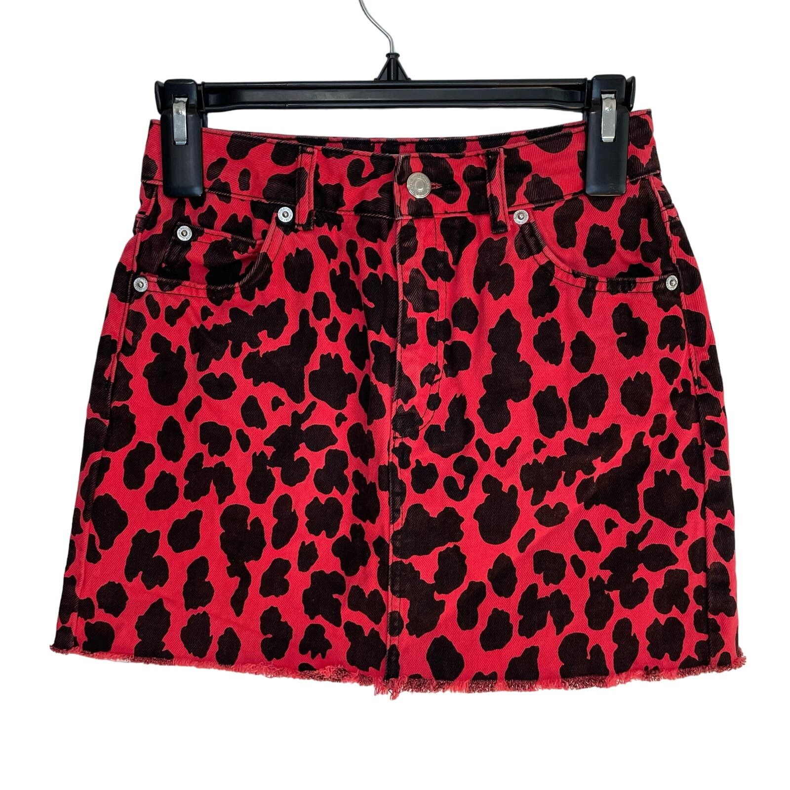 Topshop Topshop Red Leopard Skirt 0 Womens Denim Mini Raw Hem Casual Size 25" / US 0 / IT 36 - 1 Thumbnail