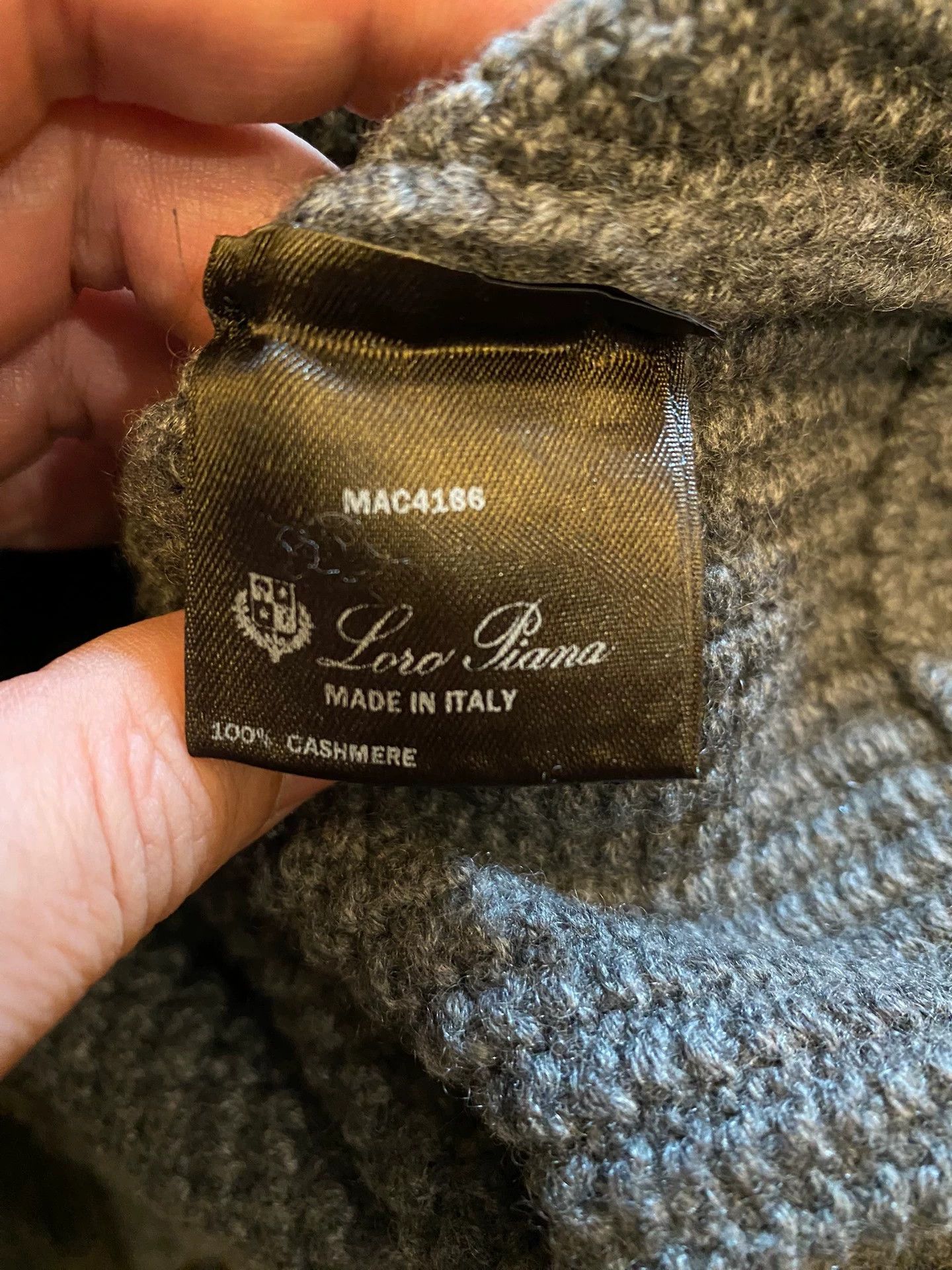 Loro Piana Loro Piana Xmas Limited 100% Cashmere Heavy Sweater 50 Size US M / EU 48-50 / 2 - 8 Thumbnail