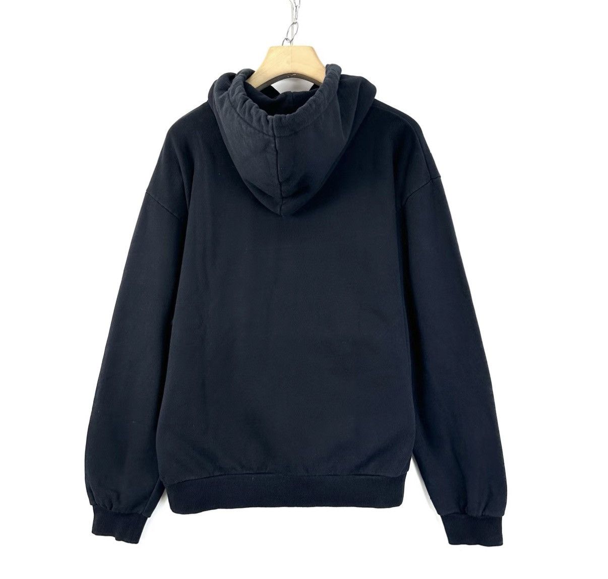 Celine Celine Black Rivet Letter Logo Hoodie K12 Size US M / EU 48-50 / 2 - 2 Thumbnail