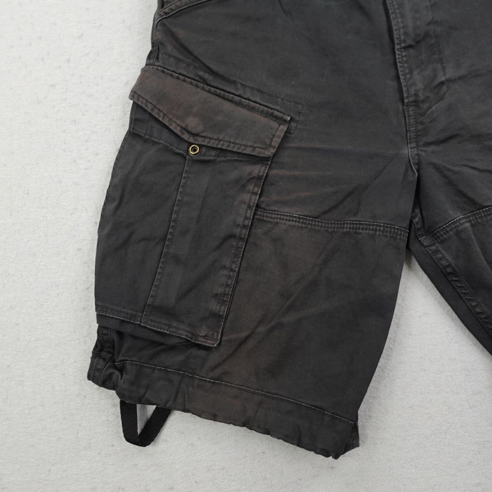 G-Star RAW Cargo Shorts 34 Black Outdoor Utility Relaxed Paratrooper Mens