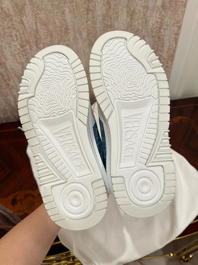 Versace Versace Men's sneakers Size US 6 / EU 39 - 5 Thumbnail
