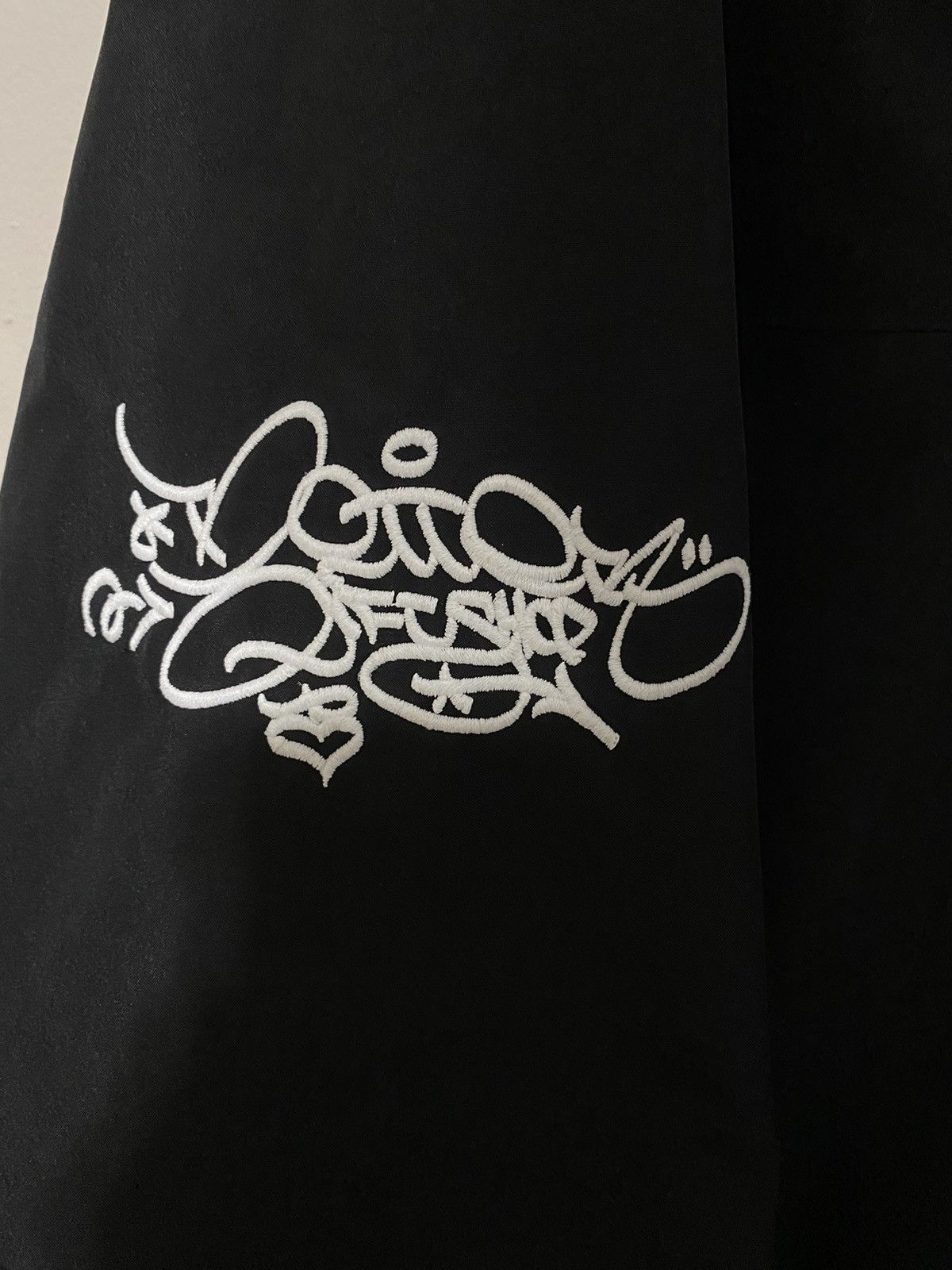 Arc'teryx × Goretex Arcteryx Better Gift Shop Alpha SV Artist Series Size US XL / EU 56 / 4 - 6 Thumbnail