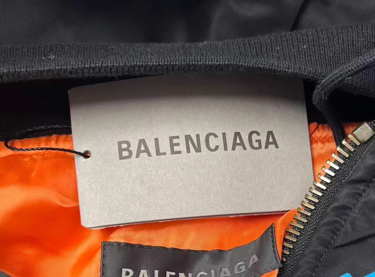 Balenciaga Balenciaga hooded logo oversized jacket men's black Size US S / EU 44-46 / 1 - 4 Thumbnail