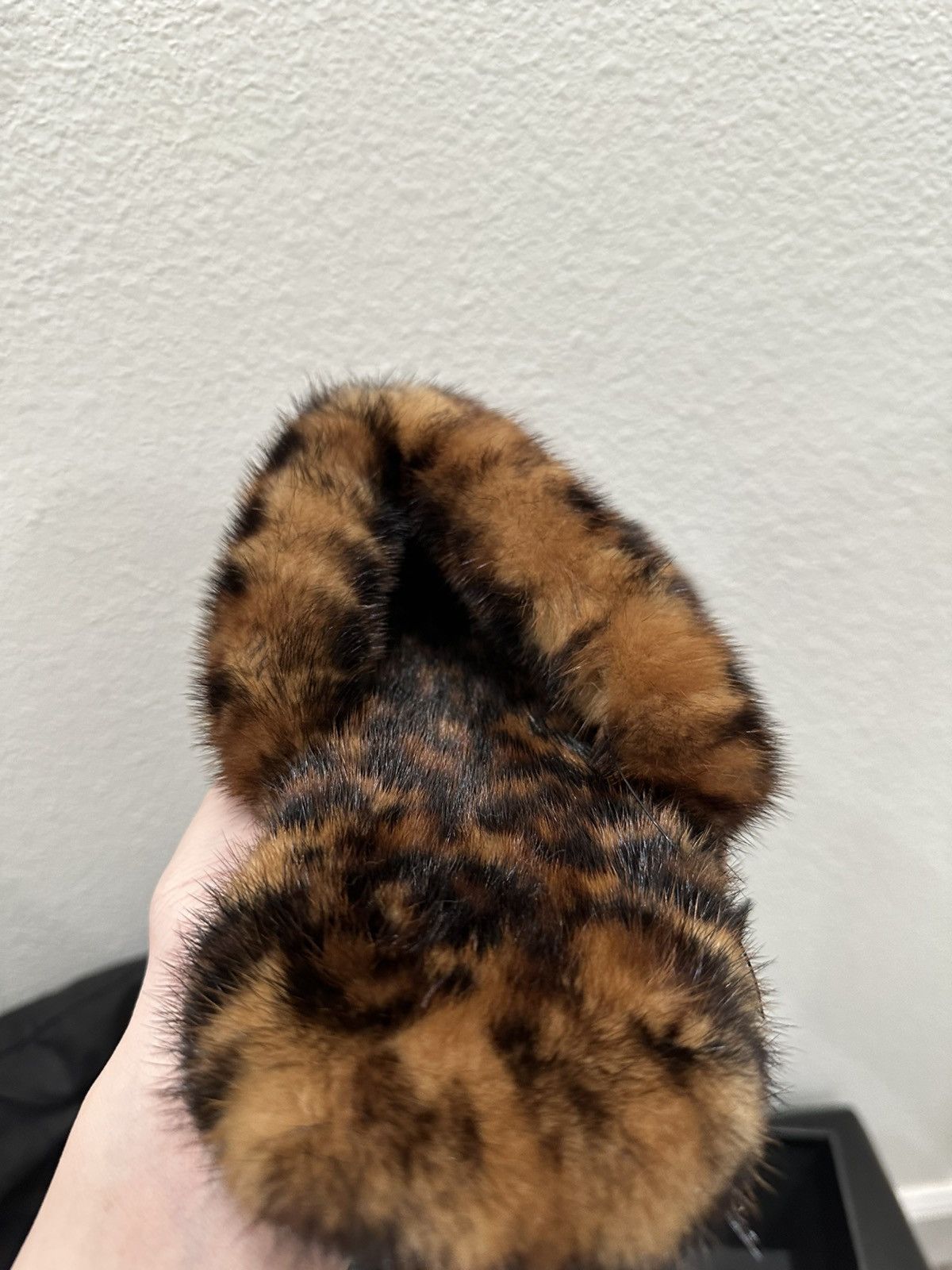 Saint Laurent Paris Saint Laurent Leopard Mink Sandals / Slides Size US 8.5 / EU 41-42 - 6 Thumbnail