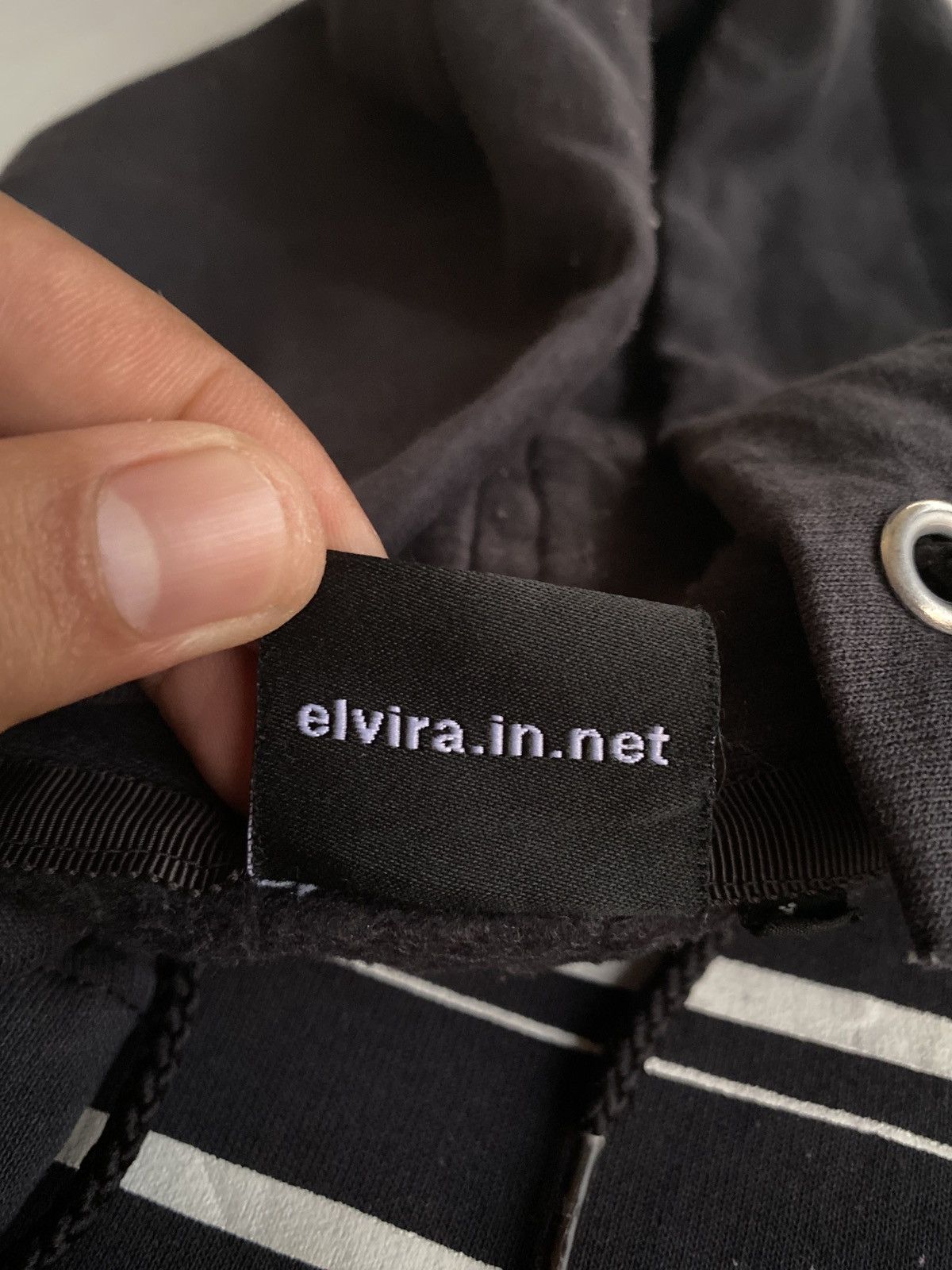 Champion × elvira.in.net Elvira Champion hoodies Size US L / EU 52-54 / 3 - 16 Thumbnail