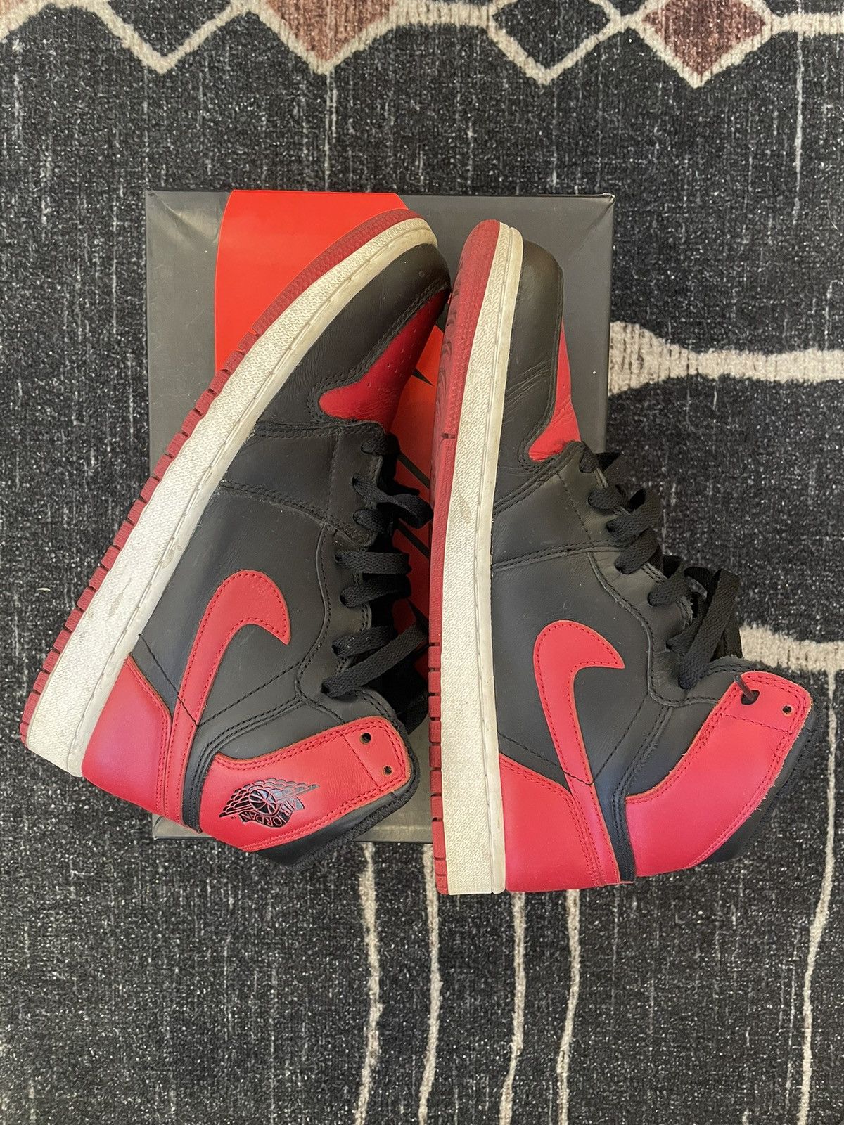 Jordan Brand 2013 air jordan 1 “bred” 9.5 Size US 9.5 / EU 42-43 - 4 Thumbnail