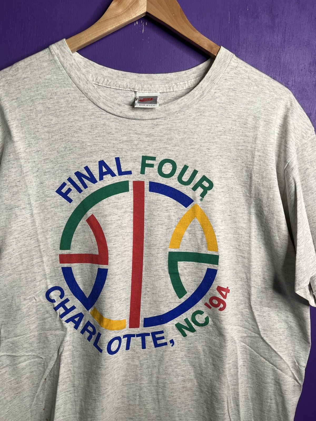 NBA × Nike × Vintage Vintage 1994 Nike Charlotte NCAA final four t-shirt Size US L / EU 52-54 / 3 - 3 Thumbnail