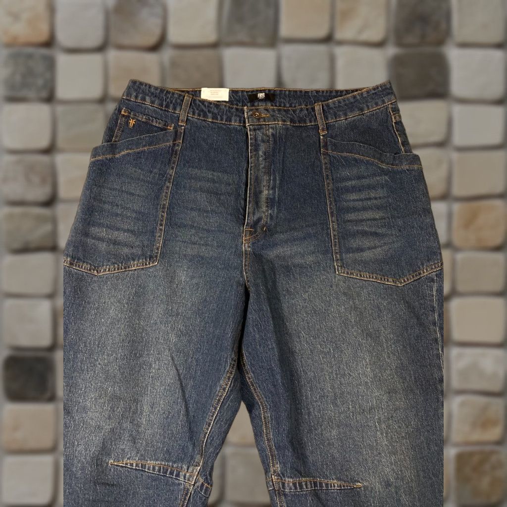 Frye Frye Barrel Jeans Womens 18 Blue Button Fly 5-Pockets Medium Wash Outdoor NWT Size 40" / US 18 - 1 Thumbnail