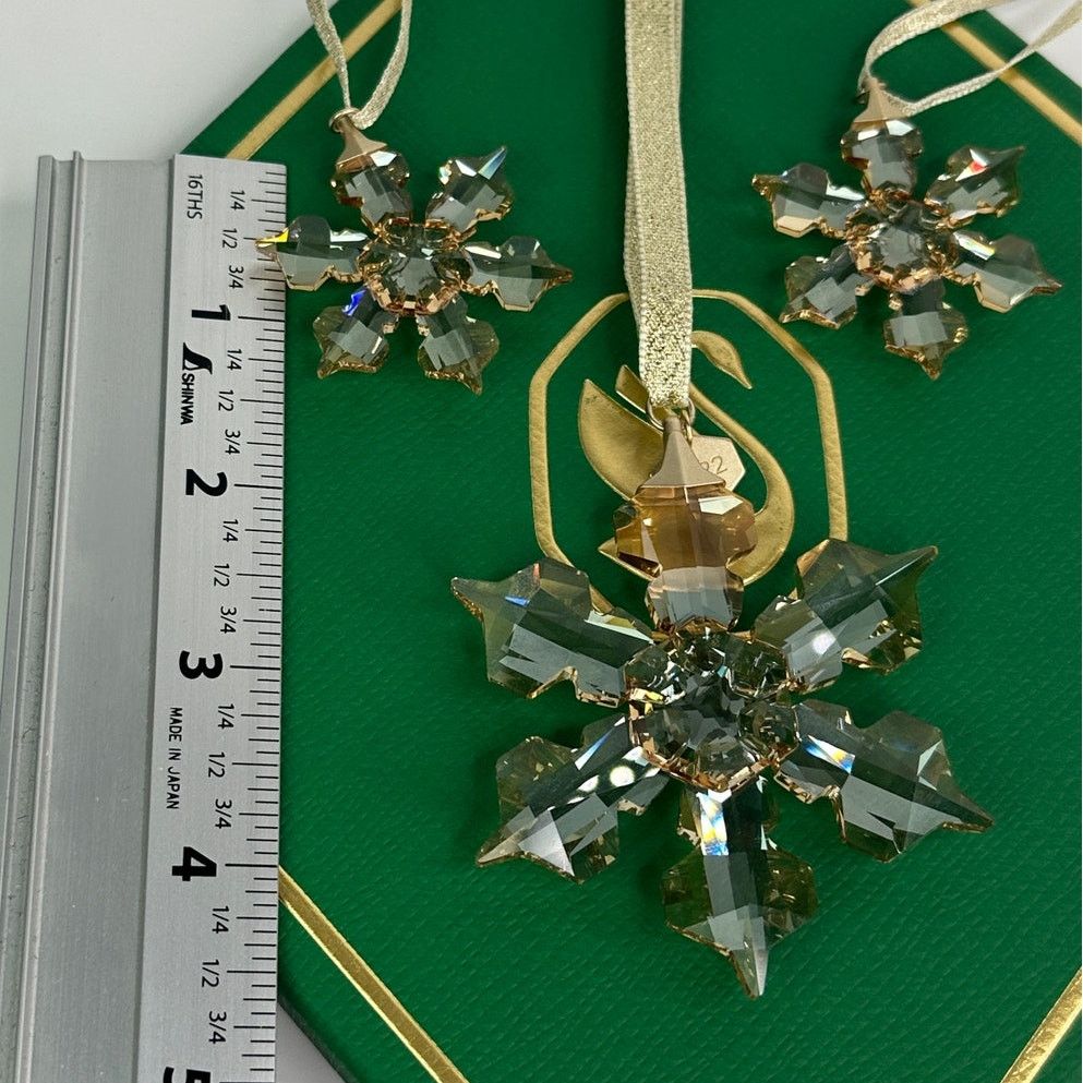 Swarovski Swarovski Festive Annual Edition 2022 Ornament Set of 3 Size ONE SIZE - 6 Thumbnail