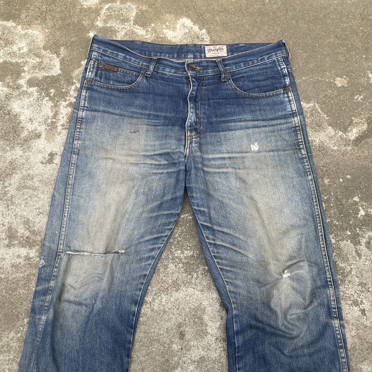 Wrangler Y2K Wrangler Distressed Washed Mud Jeans Vintage Size US 36 / EU 52 - 3 Thumbnail