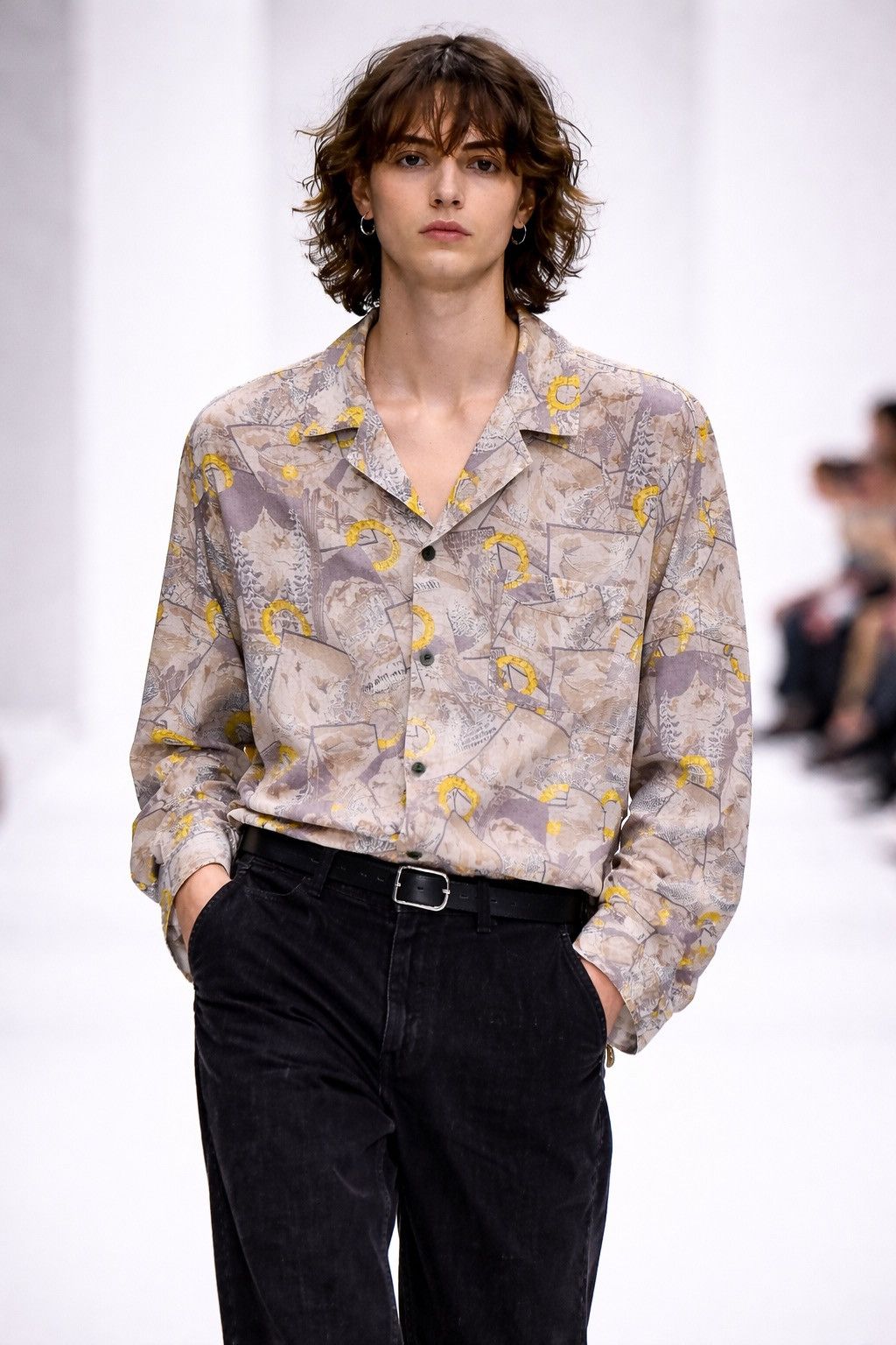 Celine Celine Paris Signature Print Shirt Vintage Luxury Size US L / EU 52-54 / 3 - 1 Thumbnail