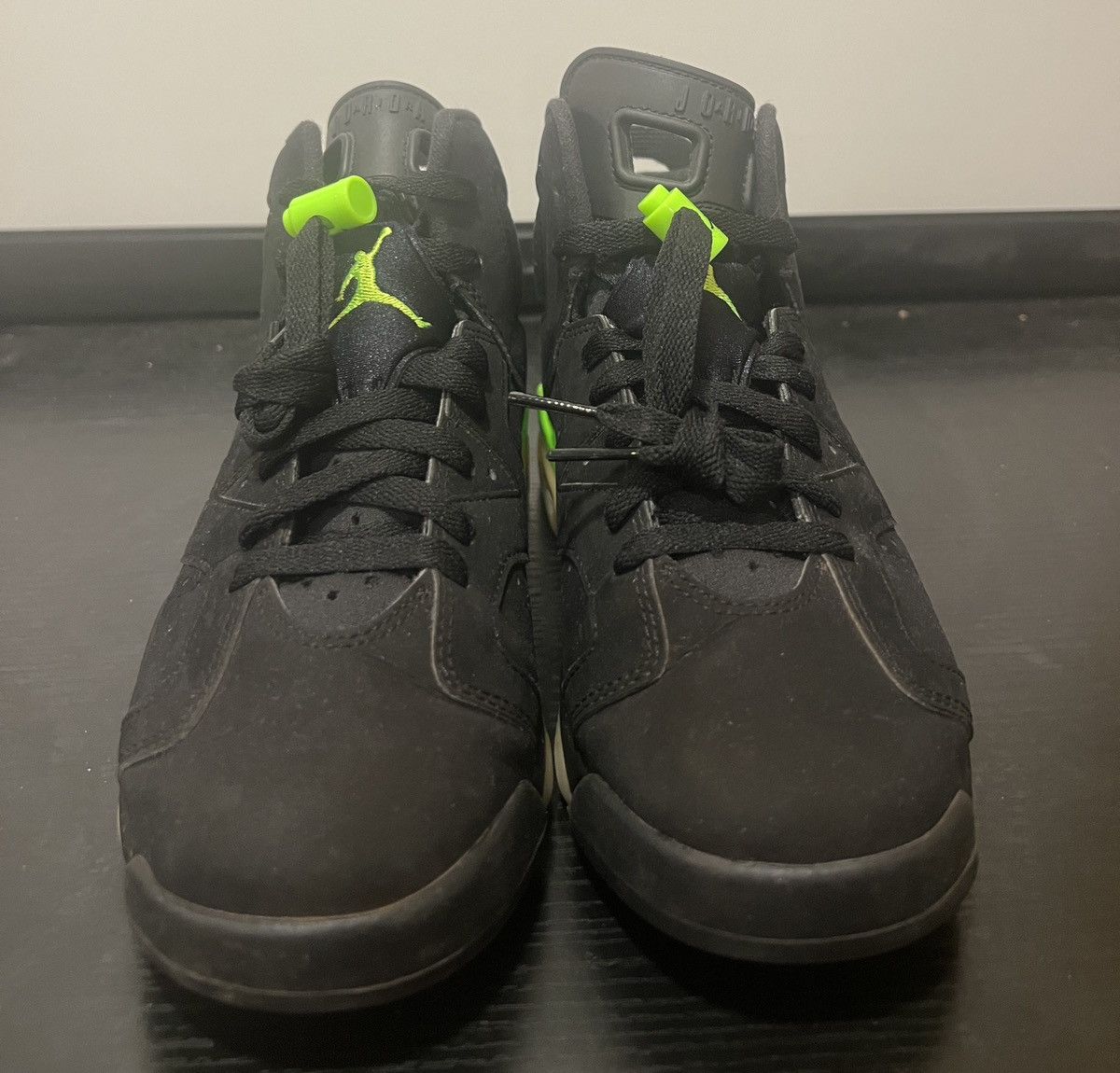 Nike SIZE 6 MEN - Jordan 6 Retro Electric Green Size US 6 / EU 39 - 2 Thumbnail