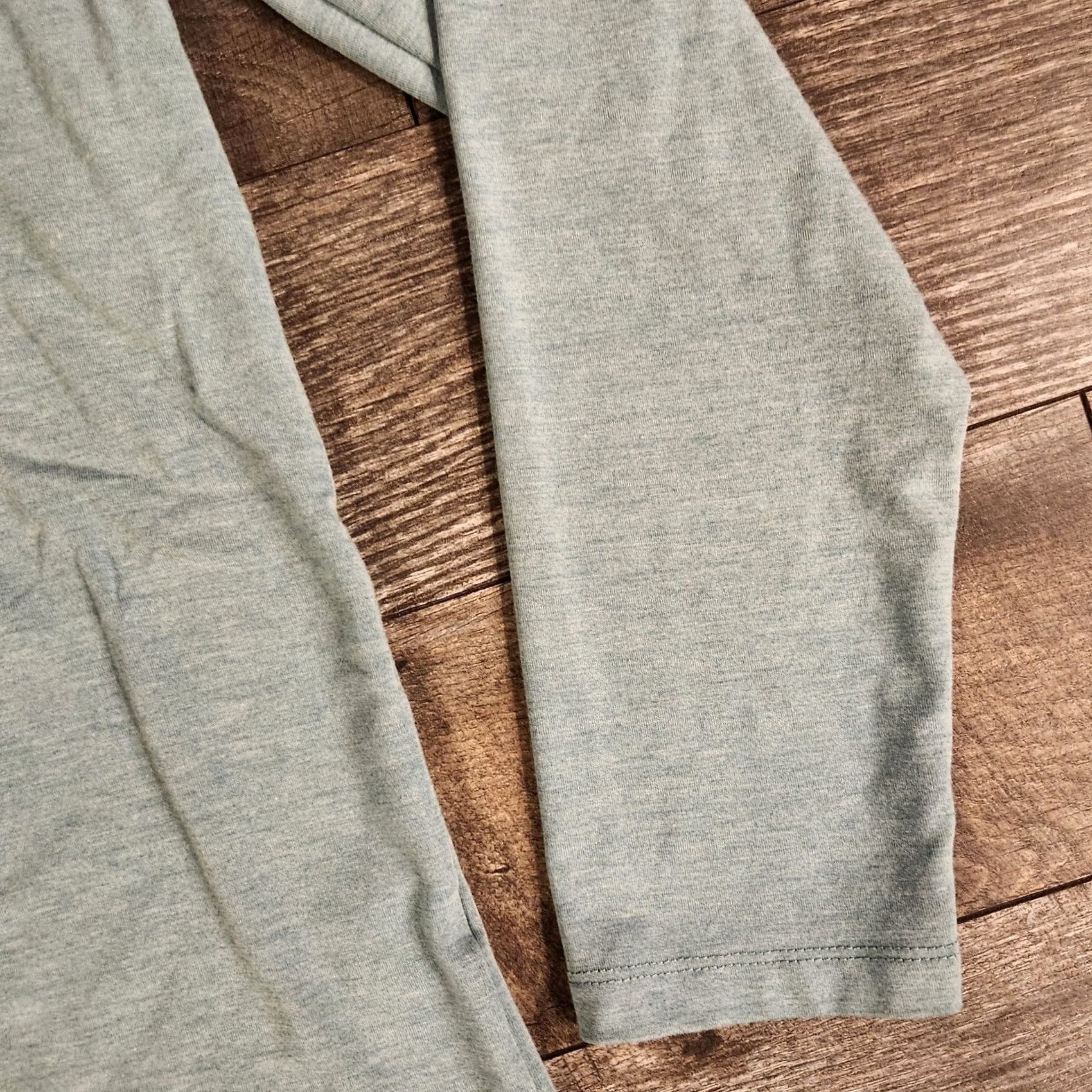 Vintage Free Fly Henley Performance Bamboo Mens Large Green Long Sleeve Stretch Henley Shirt Athletic Activewear Mens XS? Size US L / EU 52-54 / 3 - 2 Thumbnail