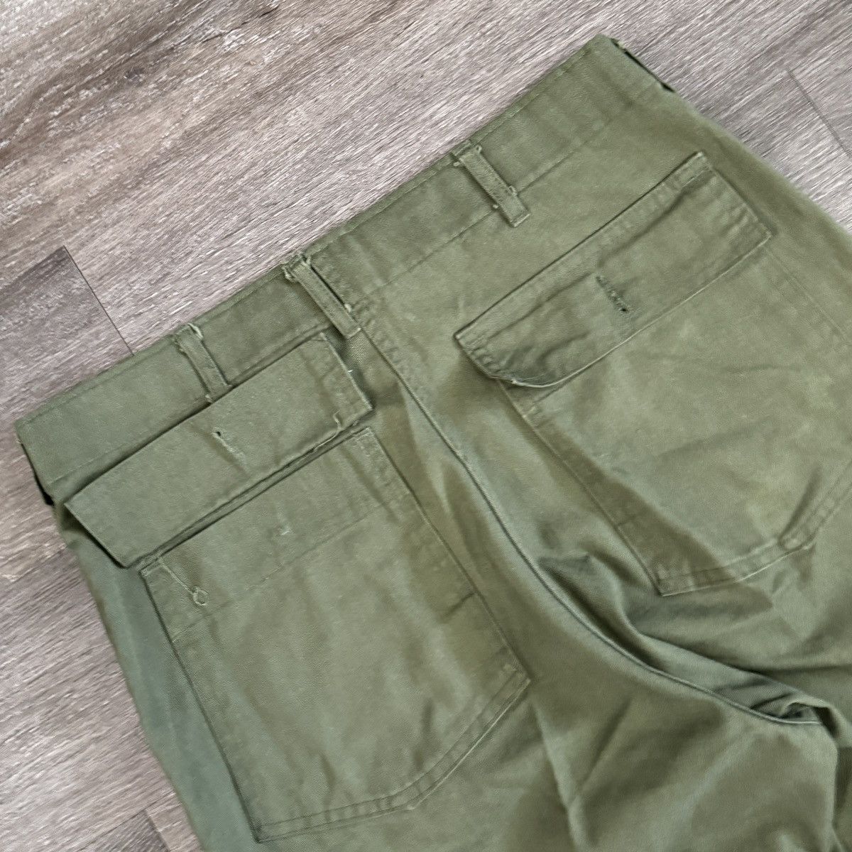 Vintage Vintage 70s military OG-107 wide leg front pocket pants Size US 33 - 5 Thumbnail
