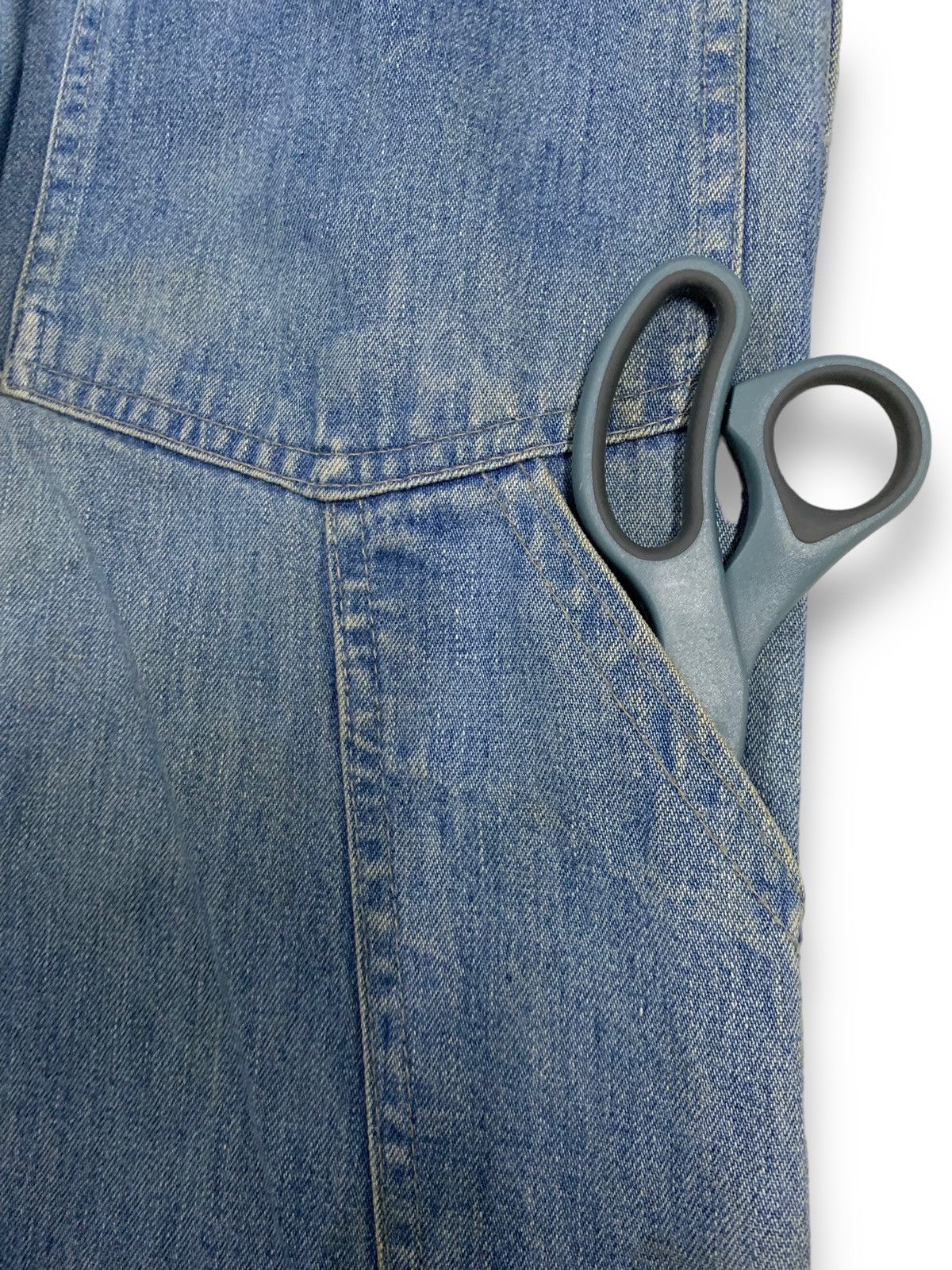Oshkosh Vintage 90s Oshkosh BGosh Faded Denim Carpenter Overalls Size US 29 - 20 Thumbnail