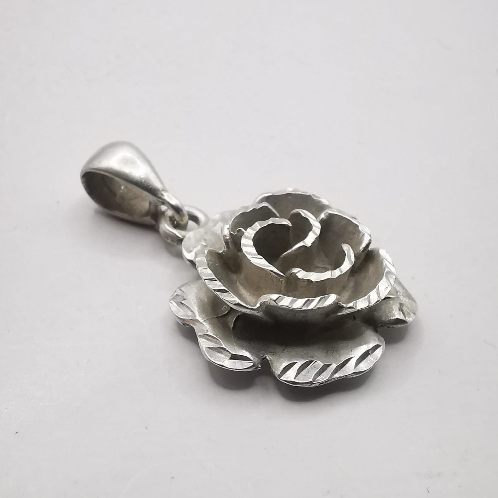 Sterling Silver × Vintage Vintage Gorgeous Pendant "Rose " 925 Sterling Silver 7g Size ONE SIZE - 2 Thumbnail