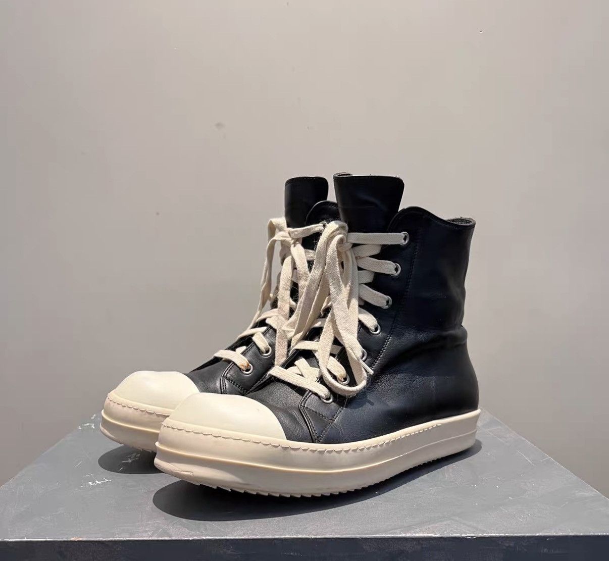 Rick Owens Rick Owens Leather High-Top Converse-Inspired Sneakers Size US 7.5 / EU 40-41 - 1 Thumbnail