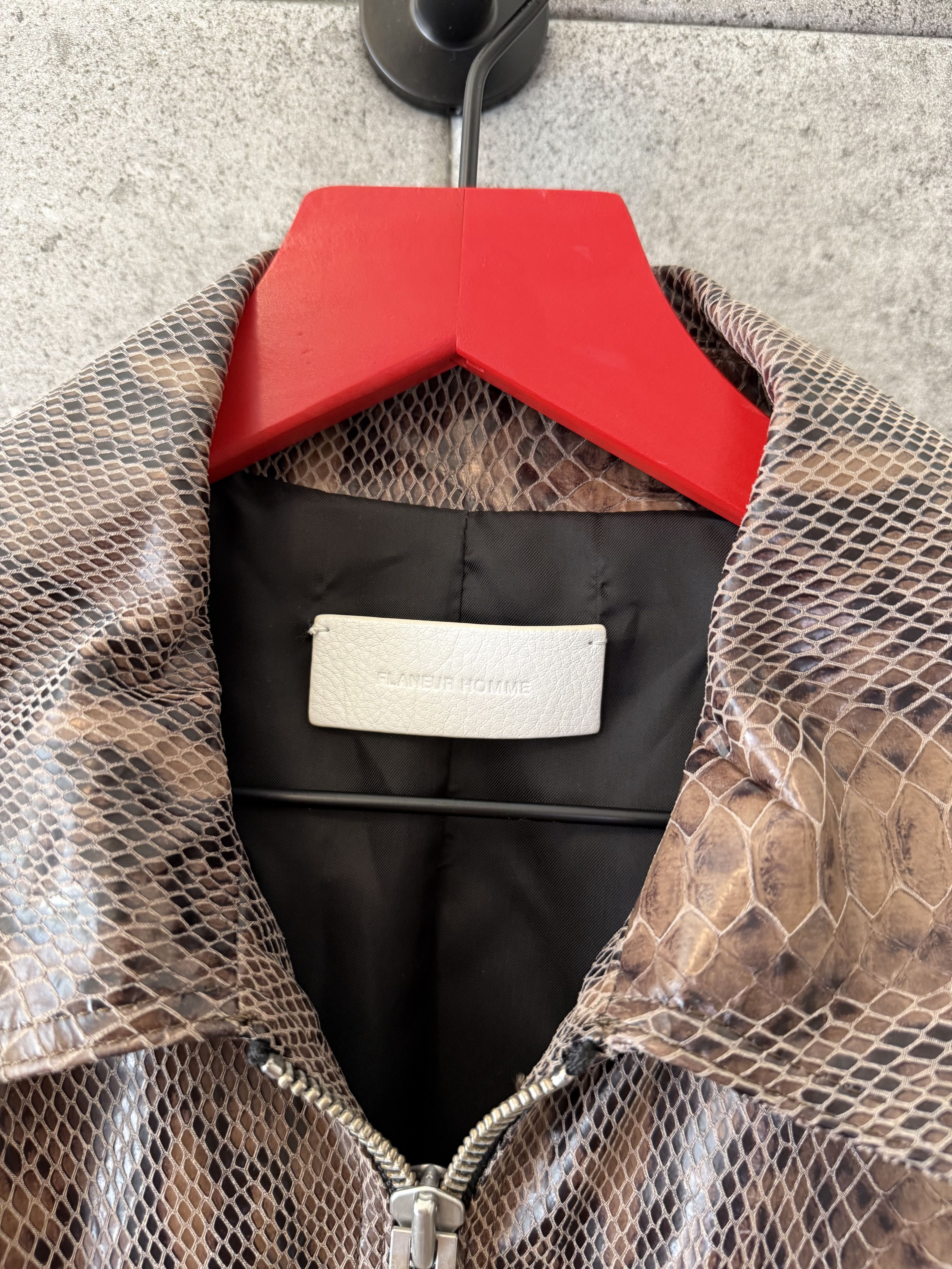 Vintage Vintage 100 percent python skin snake skin biker jacket Size US L / EU 52-54 / 3 - 3 Thumbnail