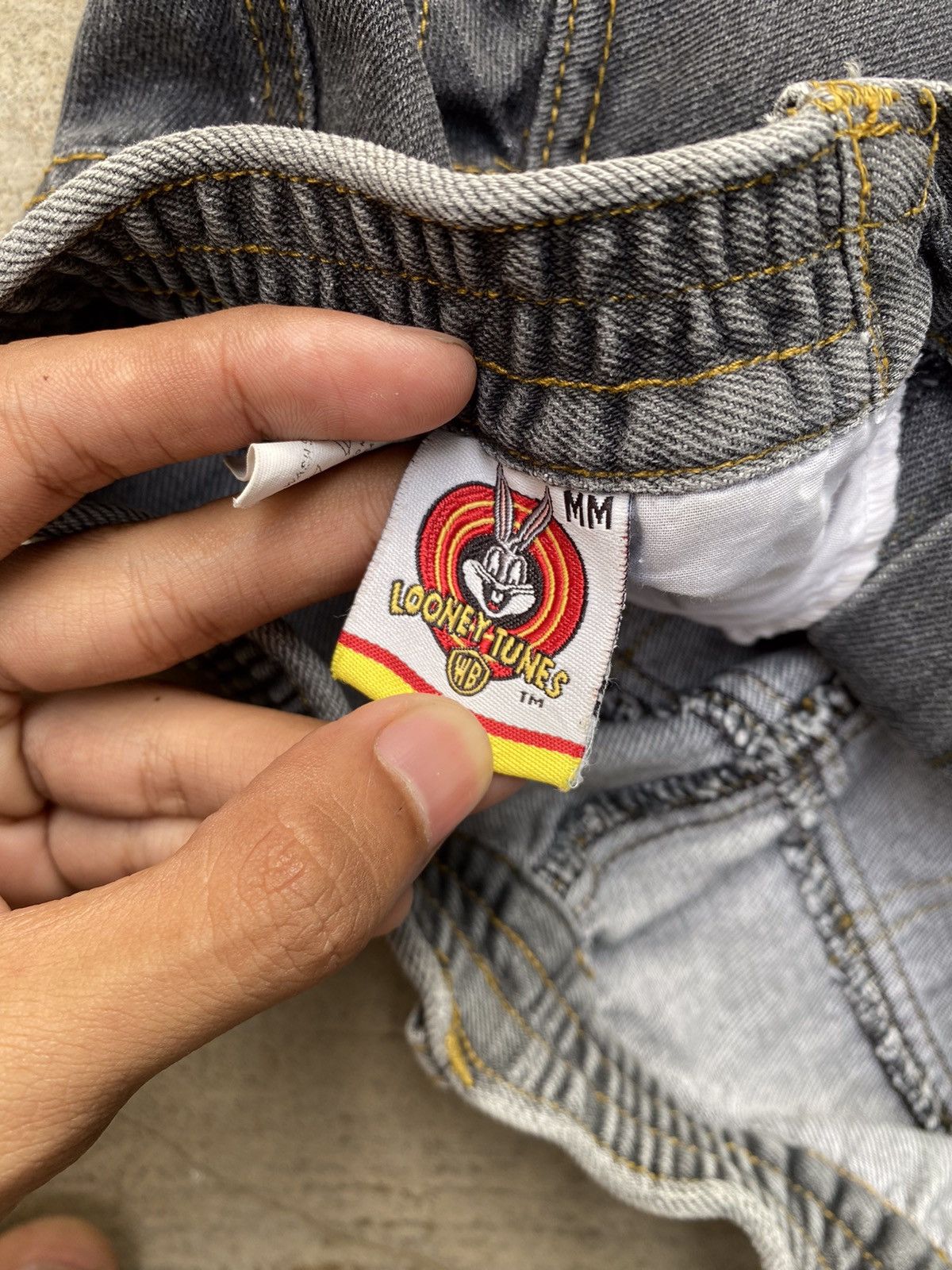 Vintage 90’s Looney Tunes Baggy Pants Size US 30 / EU 46 - 11 Thumbnail