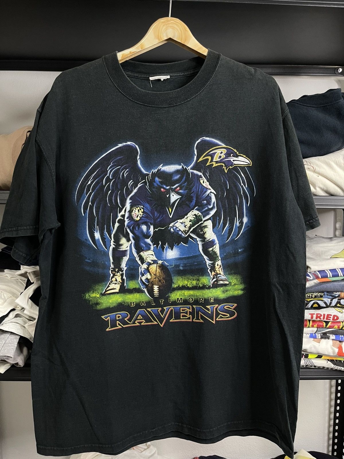 NFL VINTAGE 90s/Y2K Baltimore Ravens NFL Football Graphic Tee Size US XL / EU 56 / 4 - 1 Thumbnail