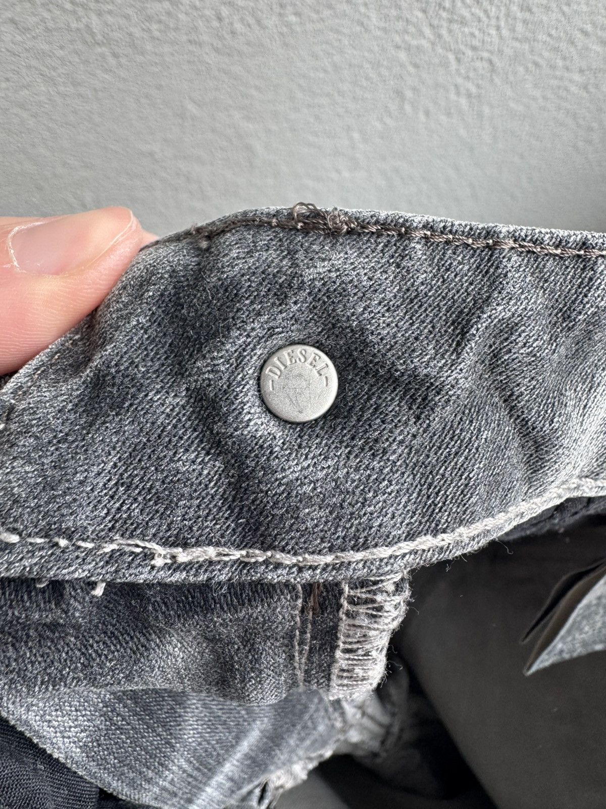 Diesel Diesel Industry Distressed Grey Jeans Slim Fit Faded Denim Size US 27 - 15 Thumbnail