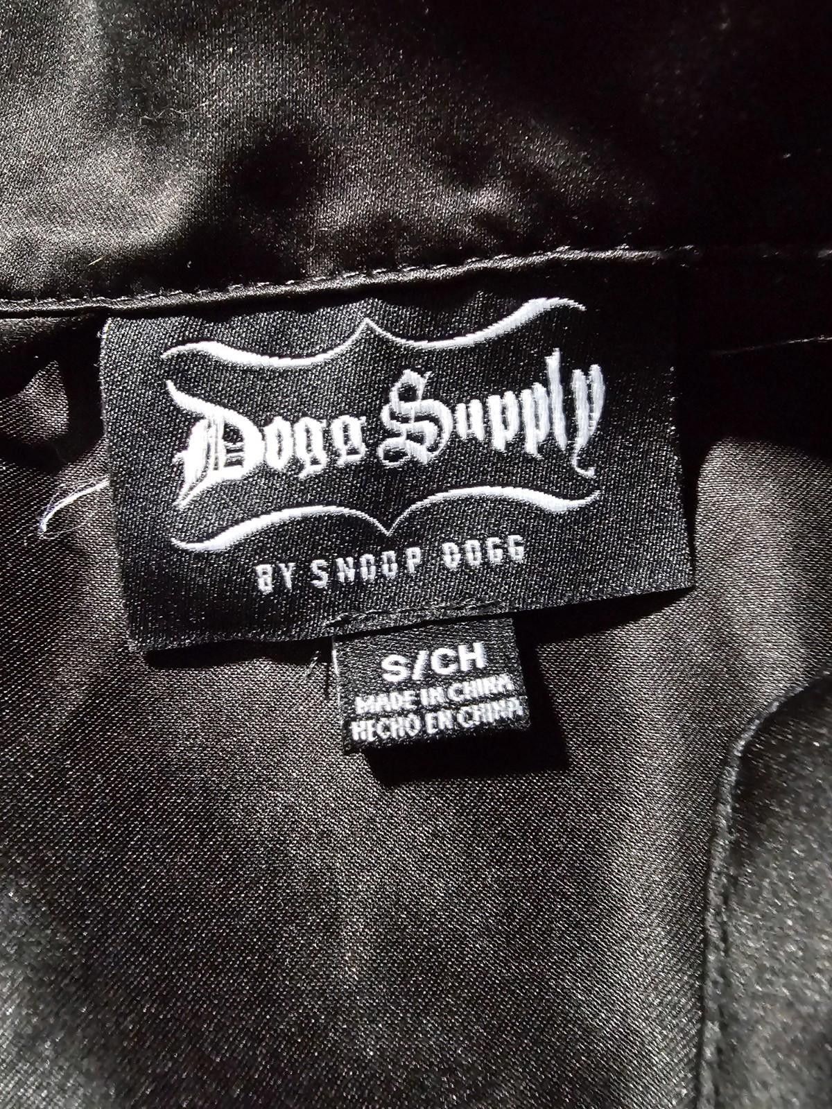 Other Dogg Supply Snoop Dogg Black Robe Mens Small - Rip In Sleeve Size ONE SIZE - 3 Thumbnail