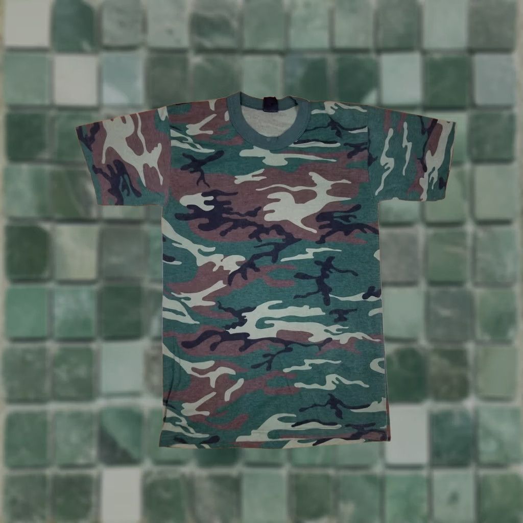 Vintage VINTAGE 80' CAMOUFLAGE T-SHIRT MEDIUM MINTY PAPER THIN Size US M / EU 48-50 / 2 - 1 Thumbnail