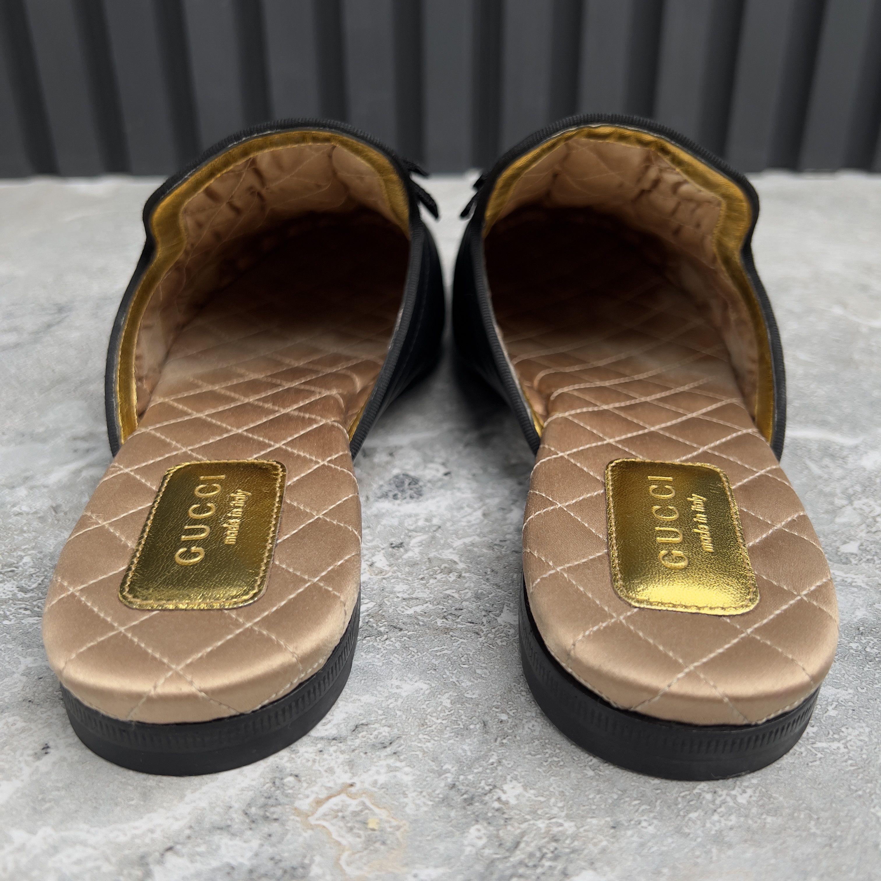 Gucci Matelassé Tiger Head Flat Mules Leather 36.5 EUR Size US 6.5 / IT 36.5 - 9 Thumbnail