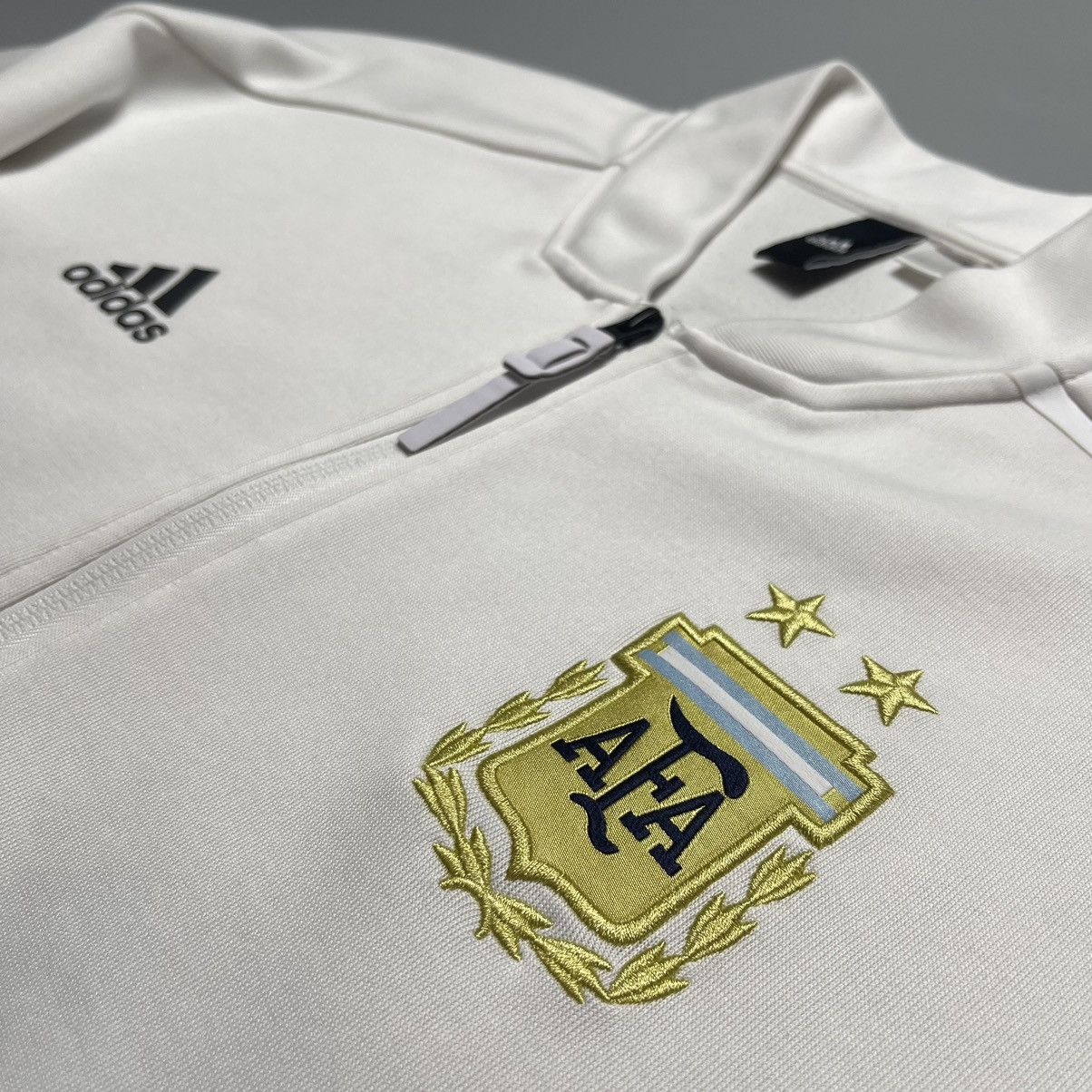 Adidas × Vintage ARGENTINA ADIDAS ZNE 2018 WORLD CUP SOCCER ANTHEM TRAVK TOP Size US L / EU 52-54 / 3 - 4 Thumbnail