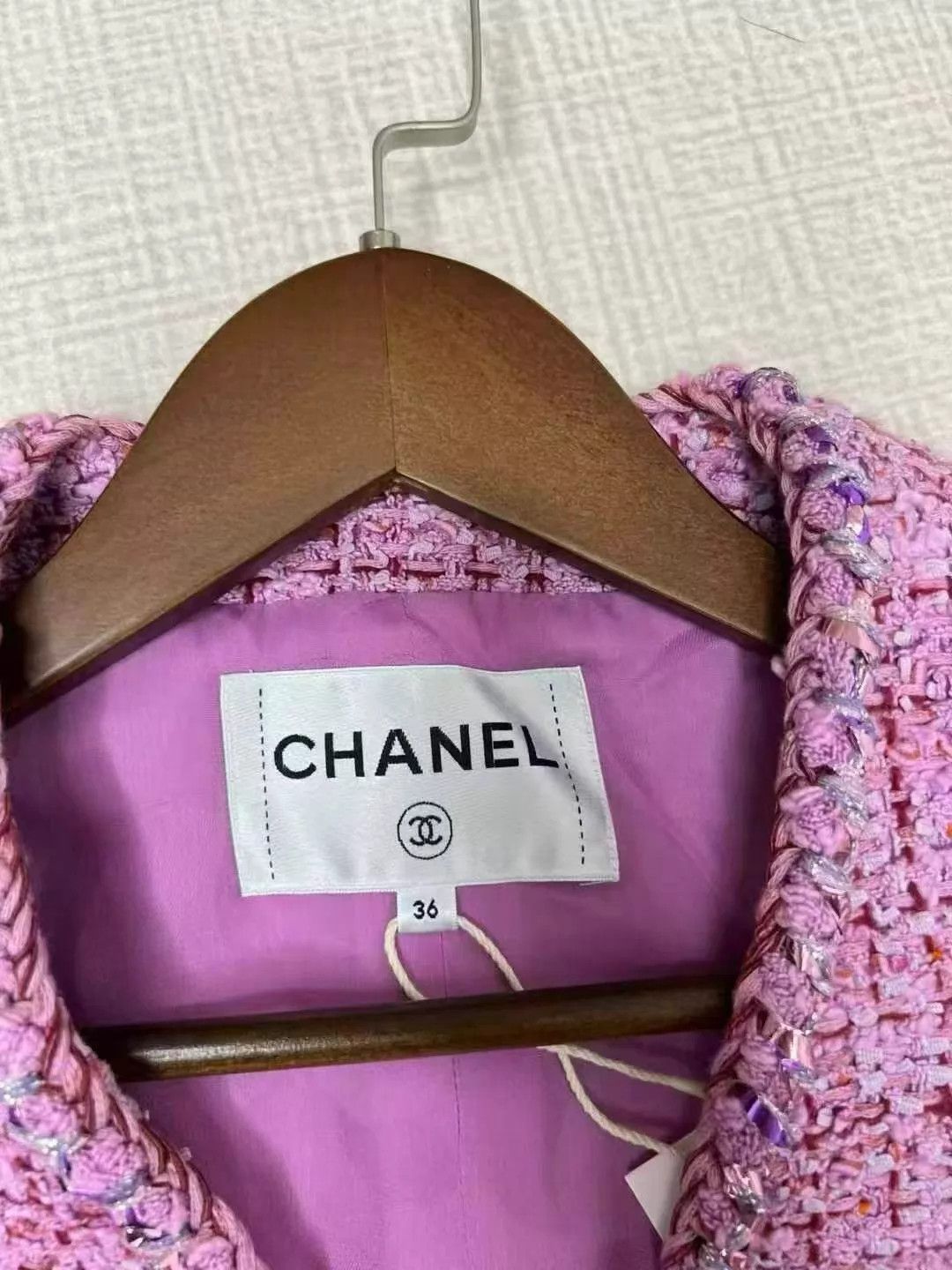 Chanel Chanel Women's Tweed Vest 36 Size XS / US 0-2 / IT 36-38 - 6 Thumbnail